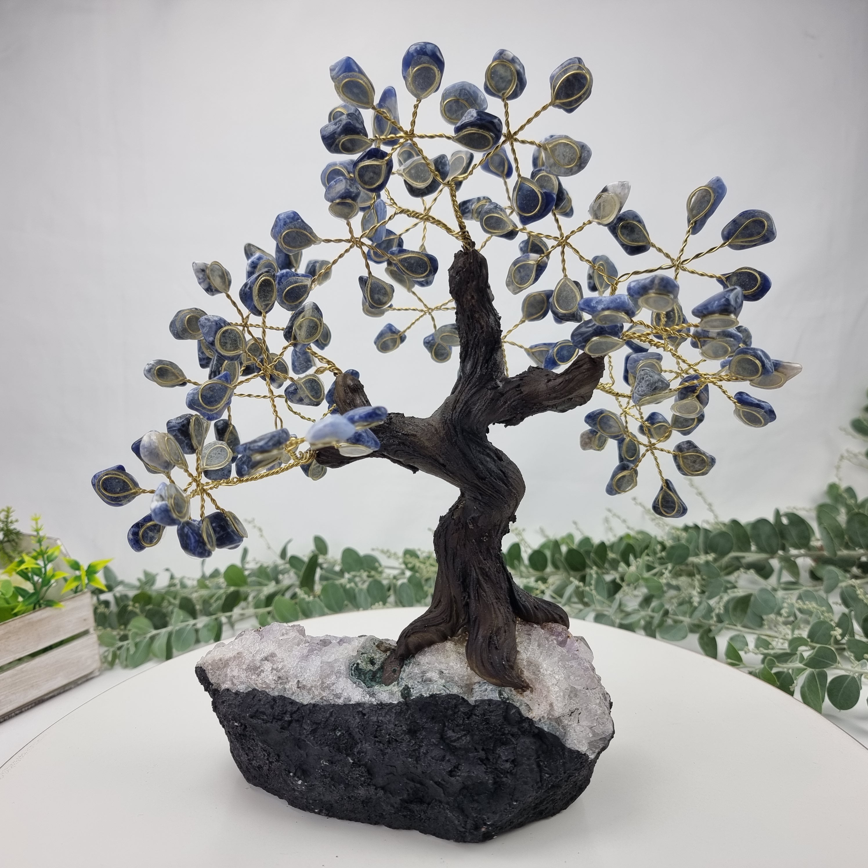 Árbol de SODALITA Natural | 120 Piedras, 24 ramas | Base de Amatista de 20 cm de altura - Pieza Artesanal BR Crystals