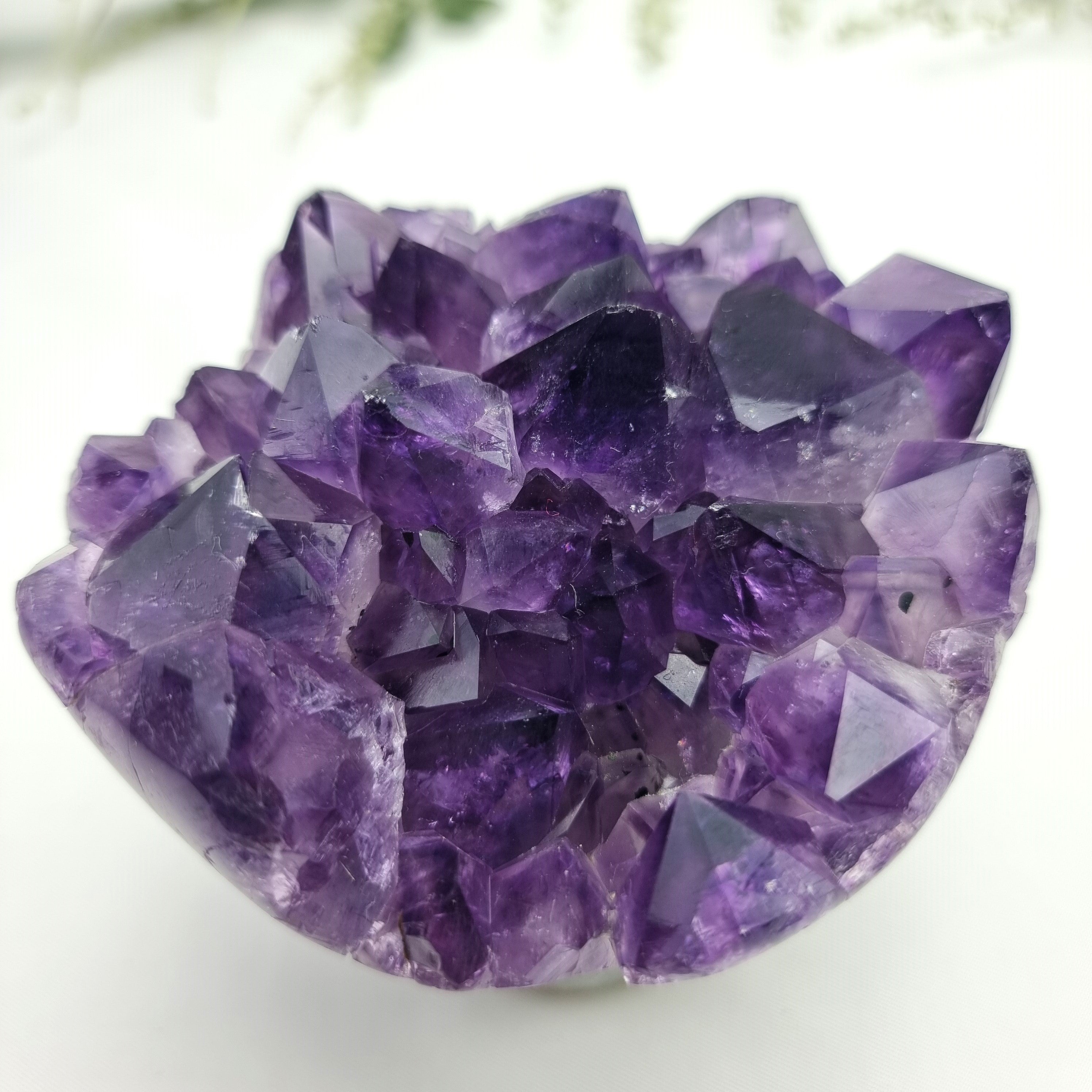 Amethyst Flower Purple Geode | Weight 3,30 lbs, Height: 4,7" | Energy, Beauty and Sophistication