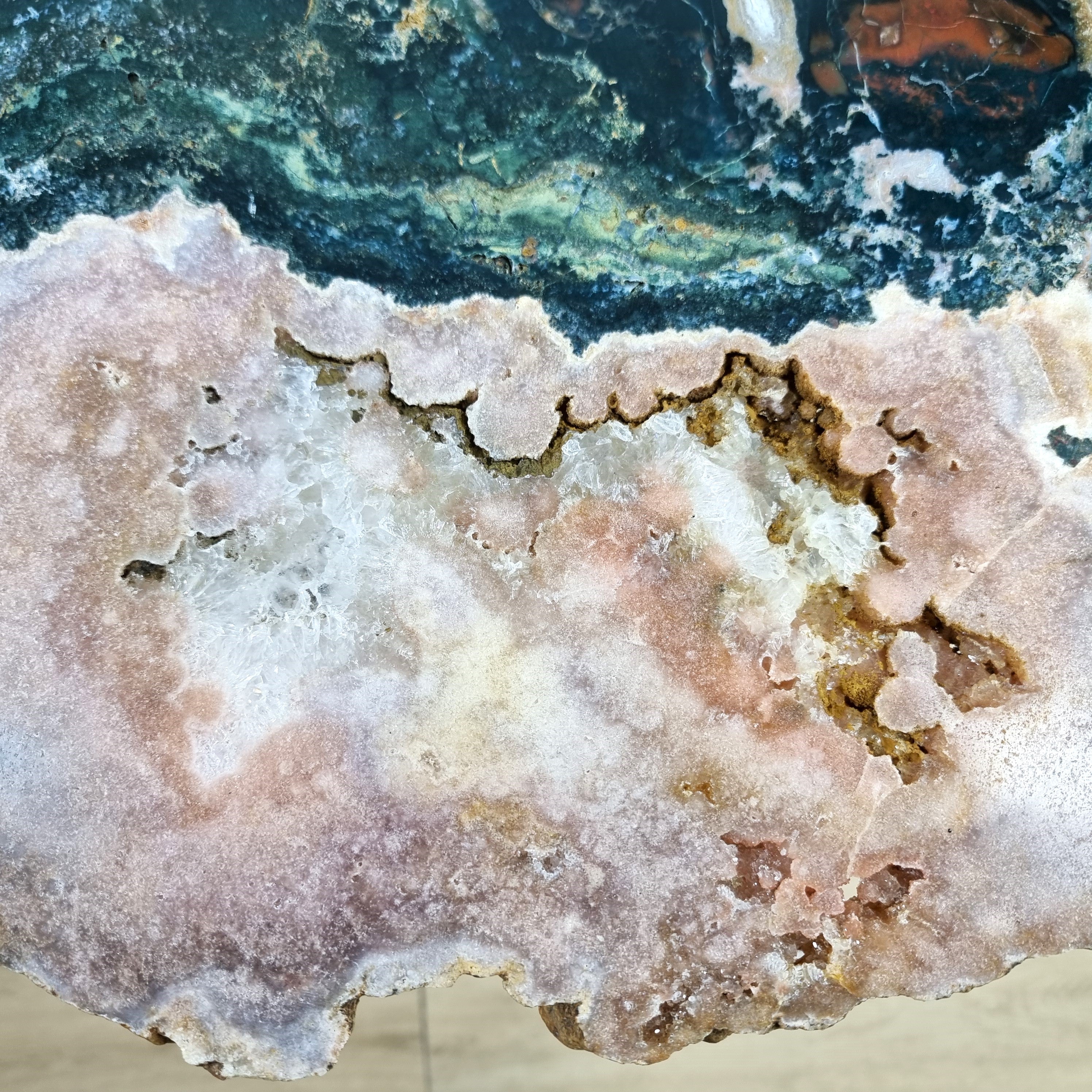 Side Table Pink Amethyst and Jaspe Crystal Table with black, PIece Unique