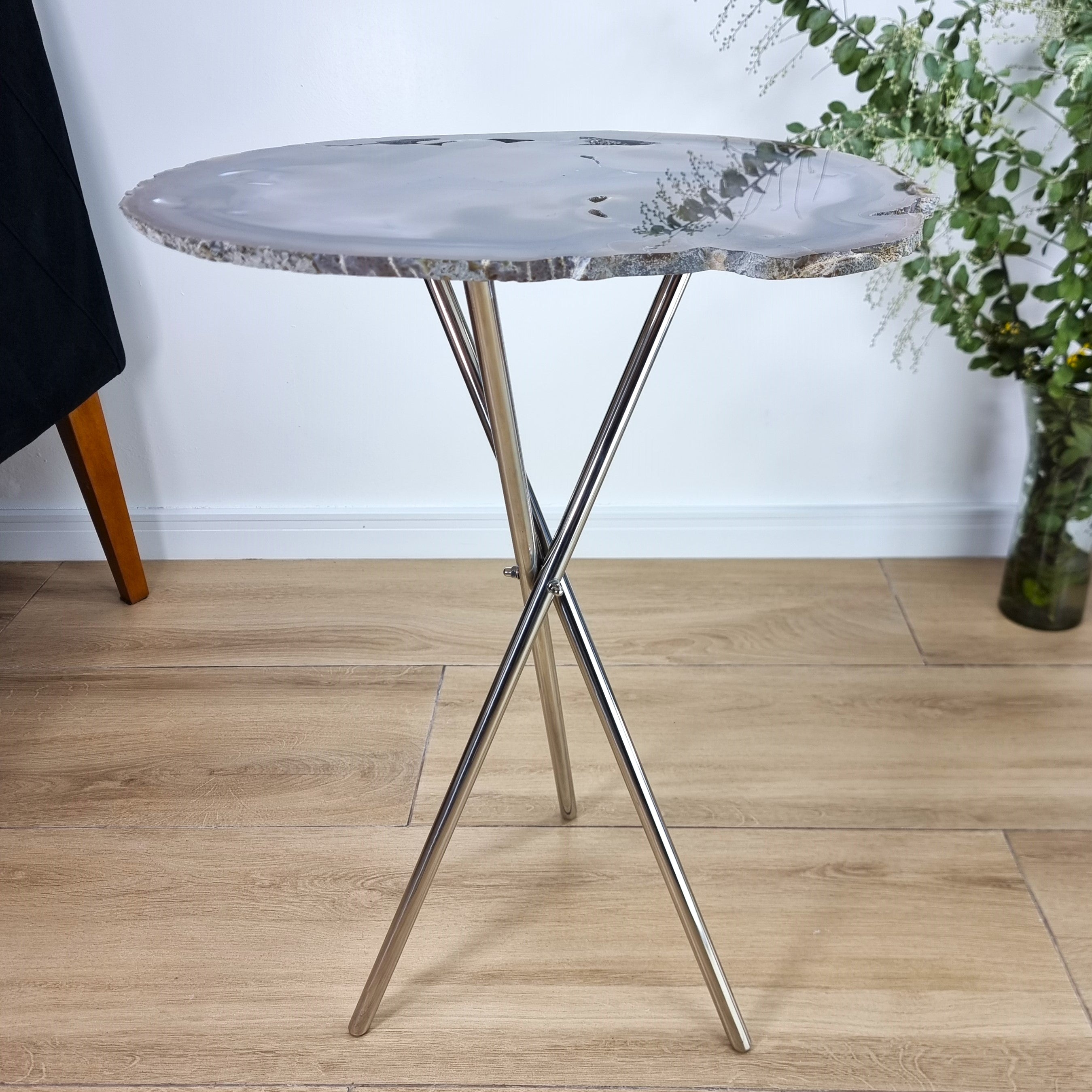 Natural Agate Side Table - Crystal End Table Silver legs 23 inches high, total weight 9.26 pounds