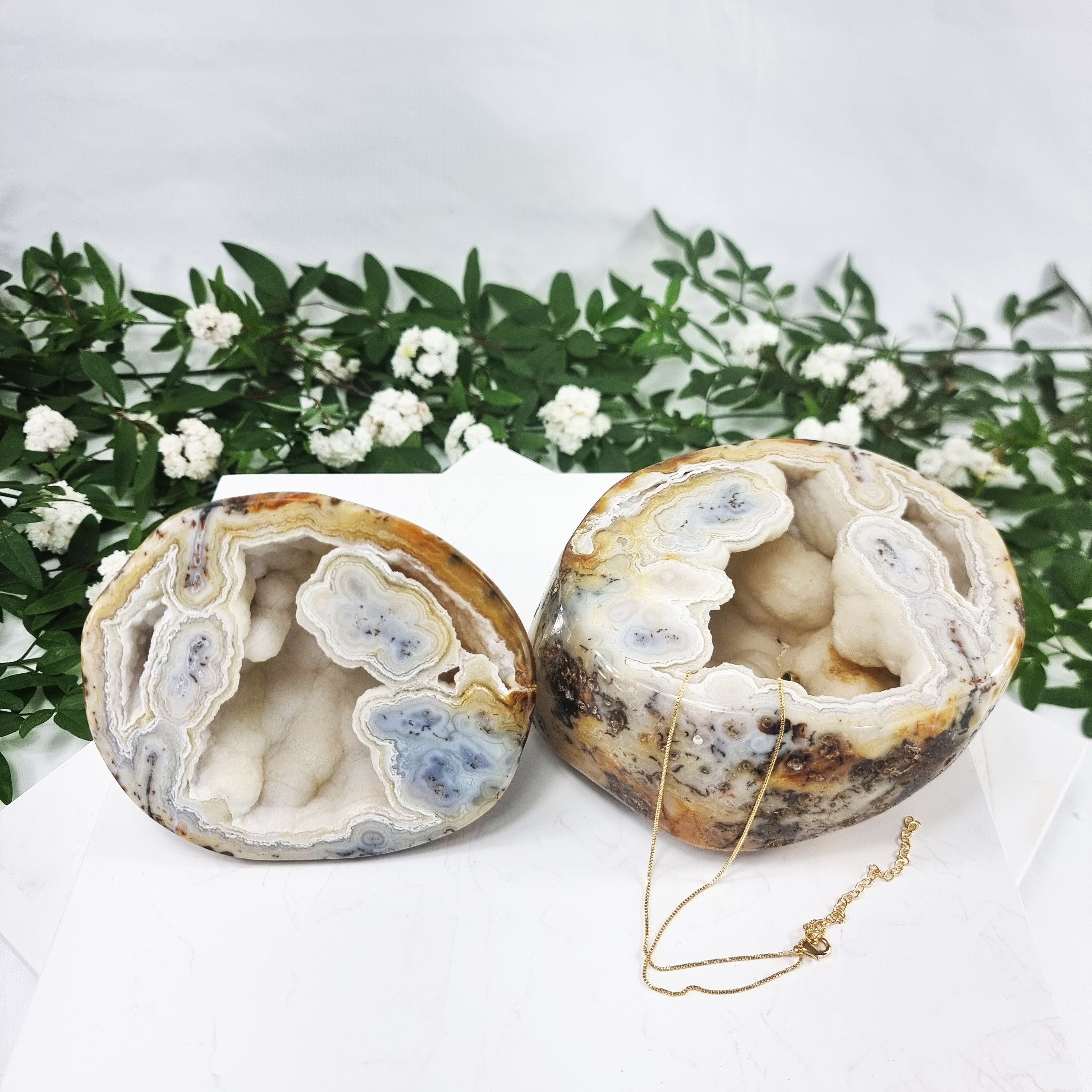 Agate Geode "Jewelry Box", Best Quality, 3.20 lbs & 3.94" Tall #by Brcrystals