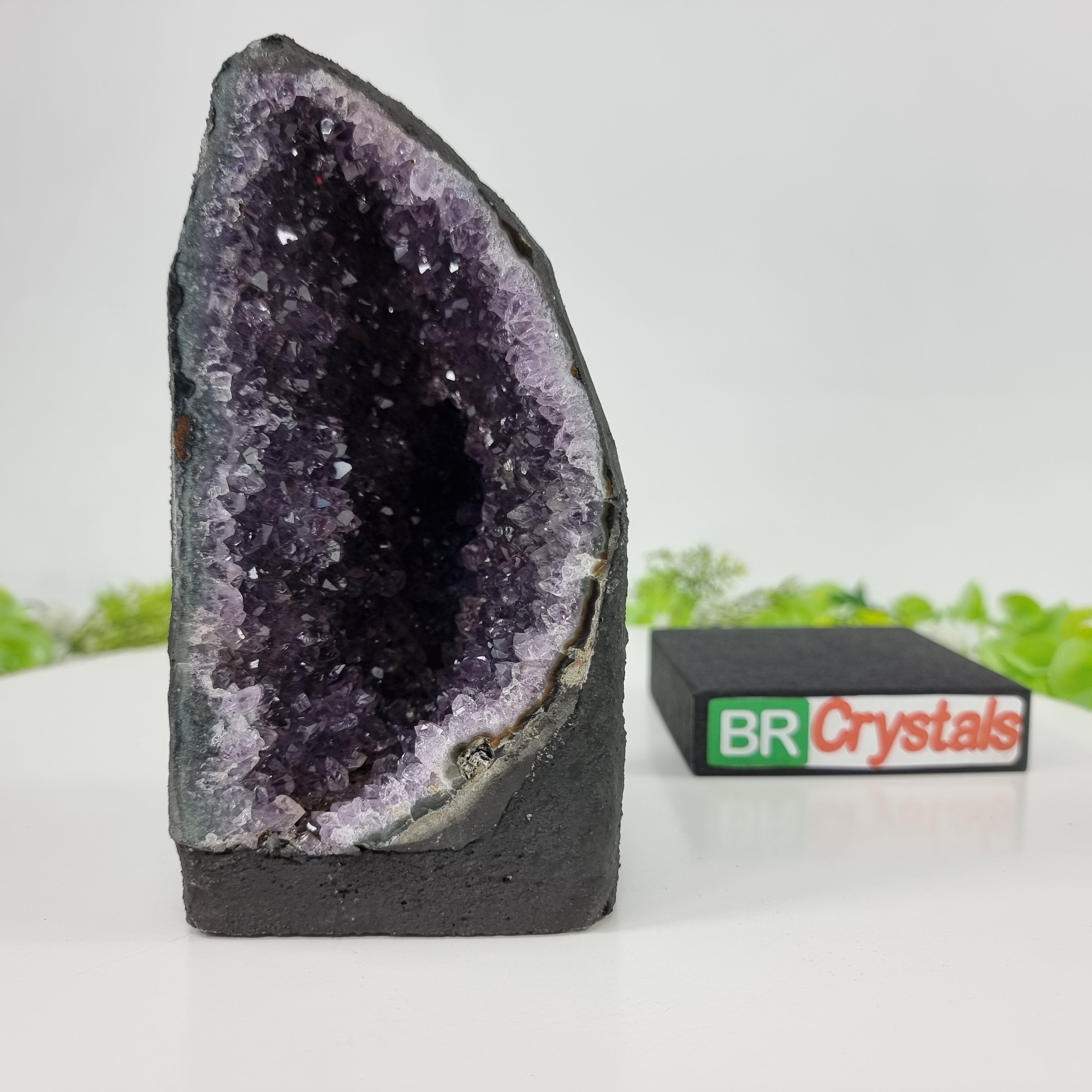 Amethyst Cathedrals - Natural Amethyst Geode - Purple Crystal Cathedral - 1,5 a 2 lbs
