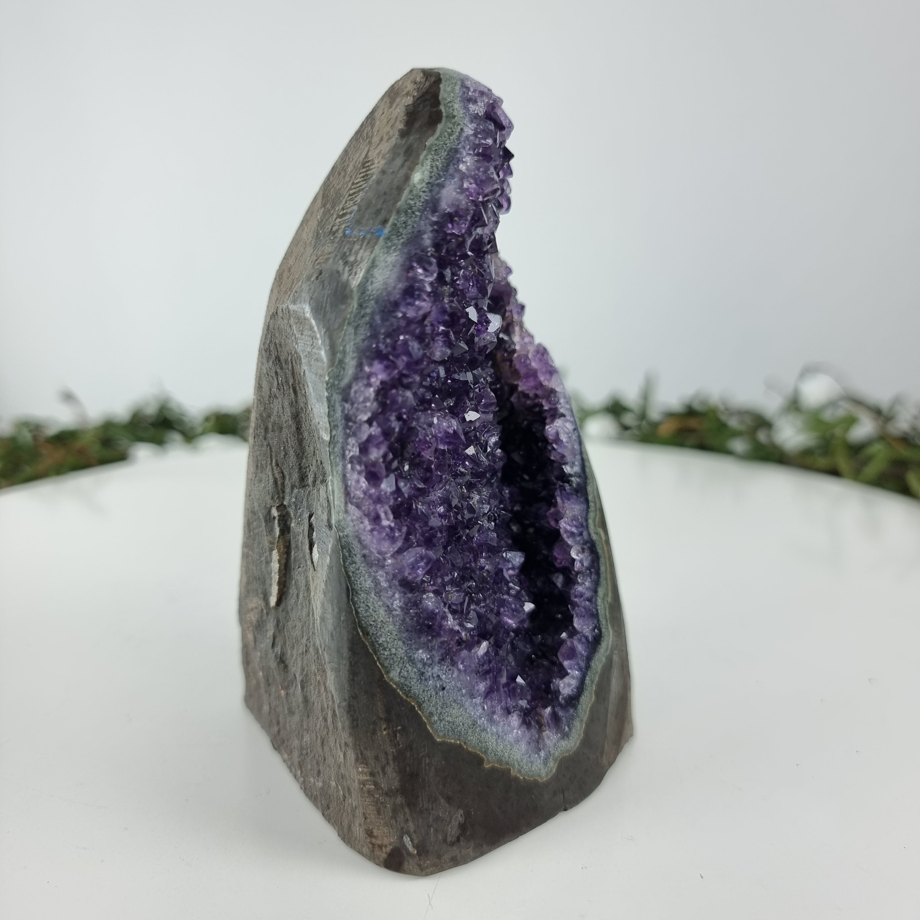 Amethyst Druse with Special Crystals weighing 0.80 Kg, Energy, Beauty, and Sophistication