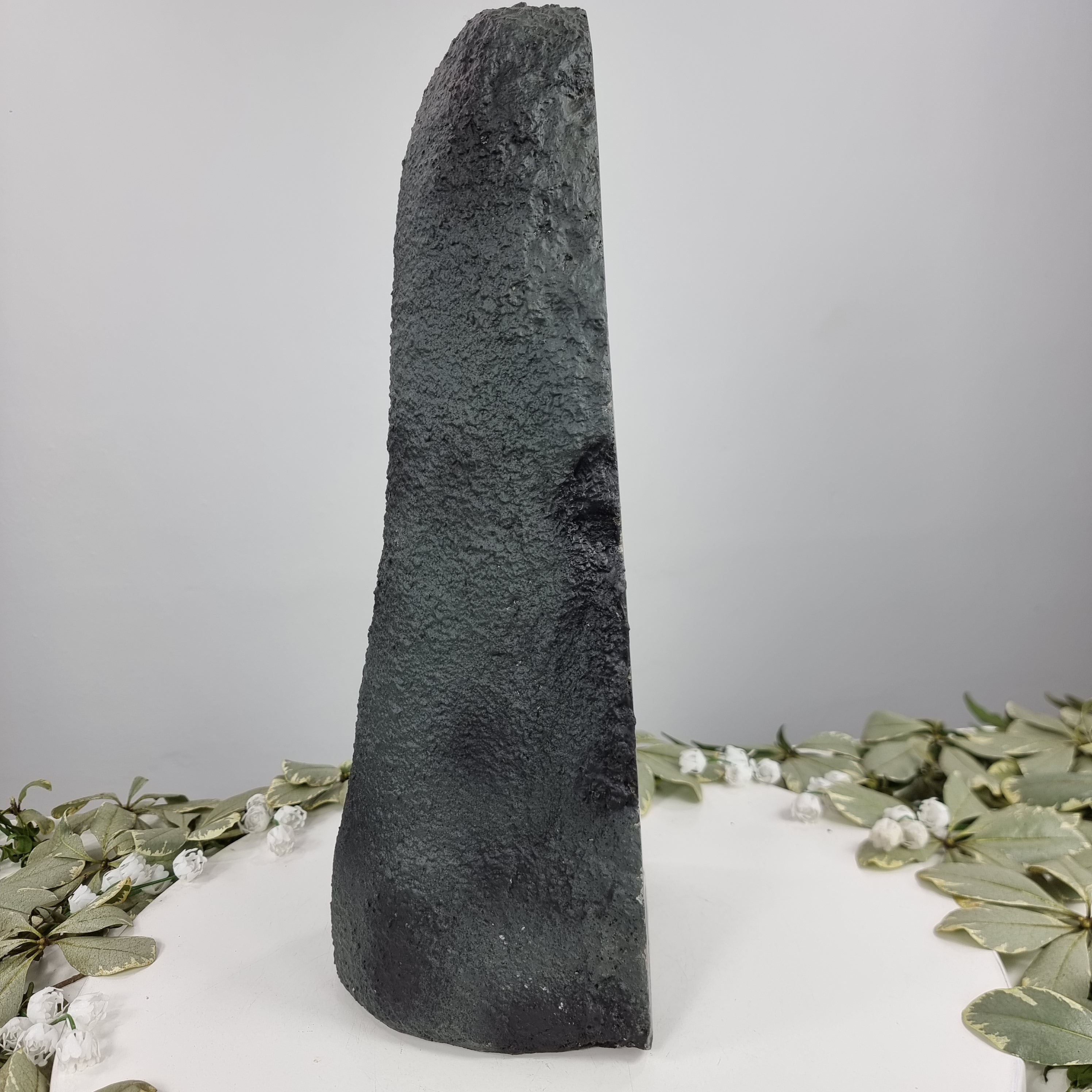 Capilla de Amatista Bruta Drusa - Geoda de Amatista 7,50 Kgs, Energía, Belleza y Sofisticación
