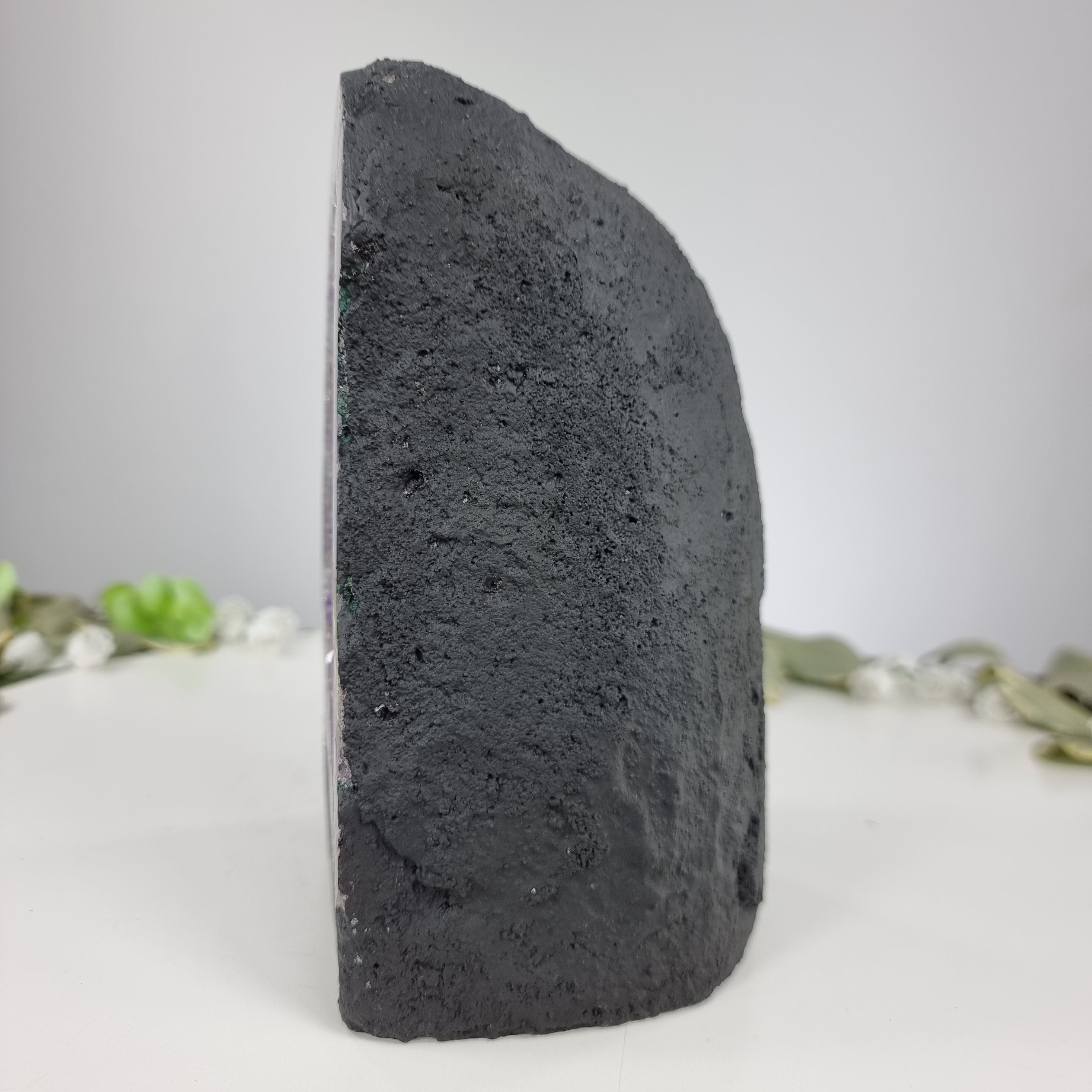 Amethyst Geode Chapel - 2.40 Kgs Amethyst Geode, Energy, Beauty, and Sophistication