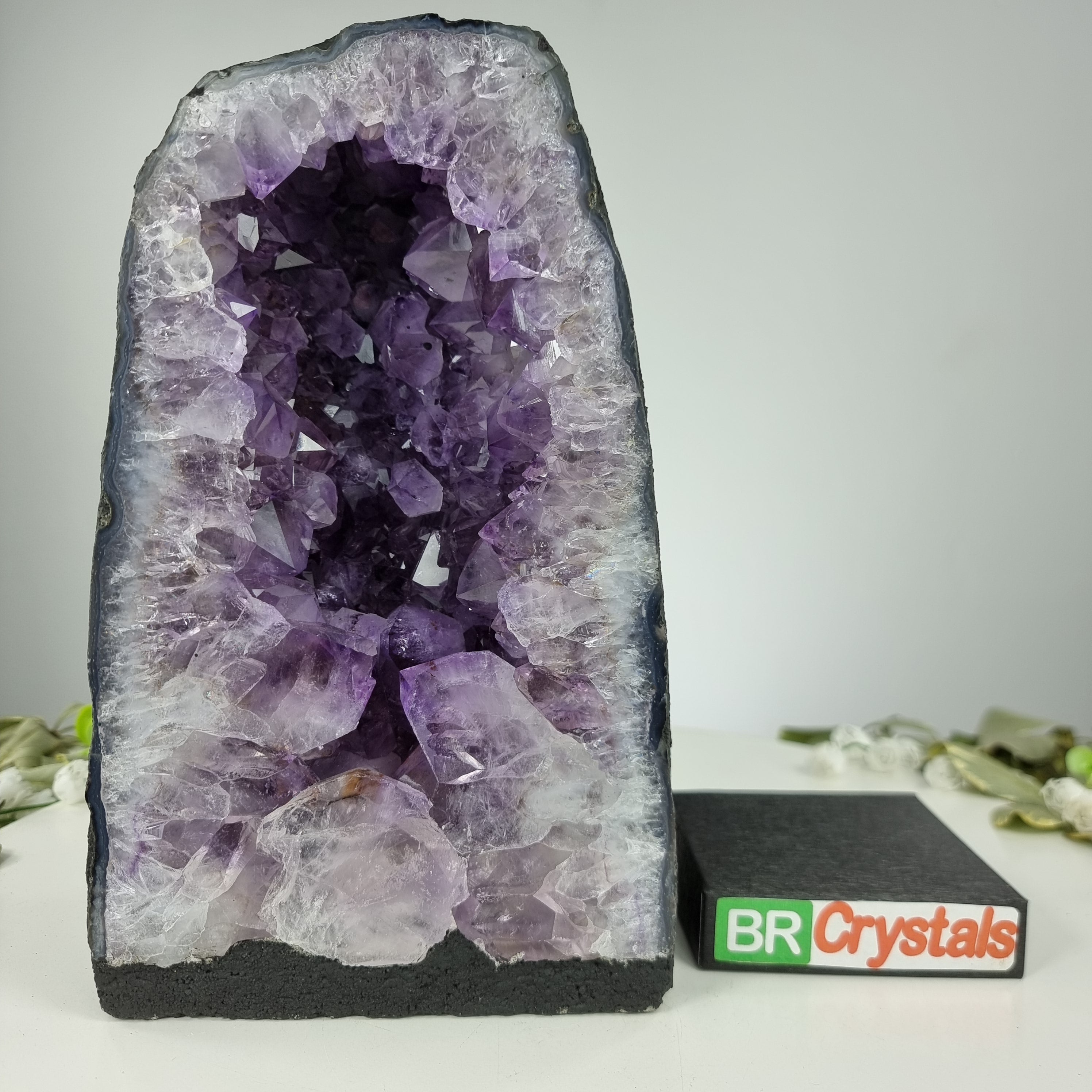 Capilla de Amatista Bruta Drusa - Geoda de Amatista 5,80 Kgs, Energía, Belleza y Sofisticación
