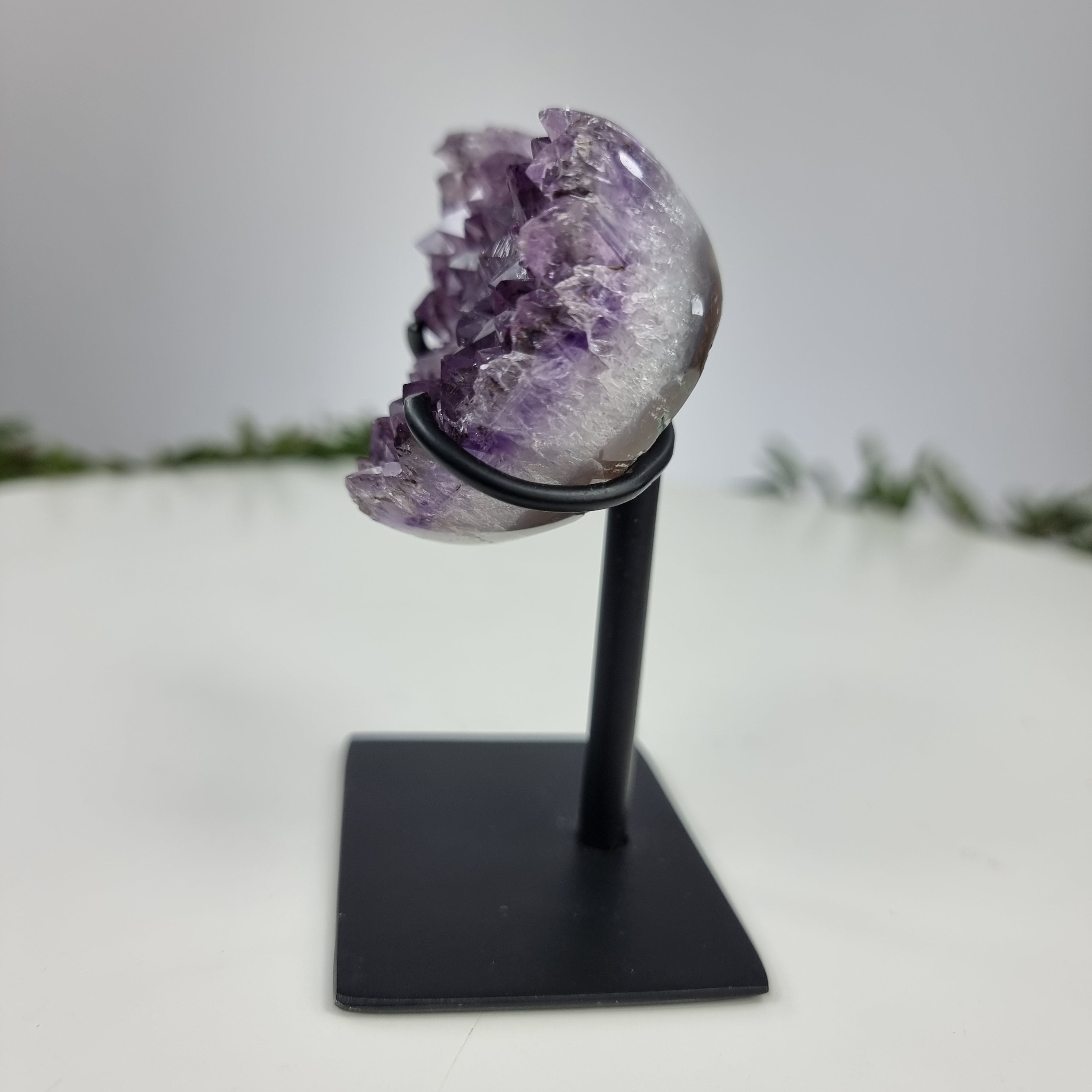 Special Amethyst Heart | Weight 0.200 Kgs, Height 10 cm | Energy, Beauty, and Sophistication