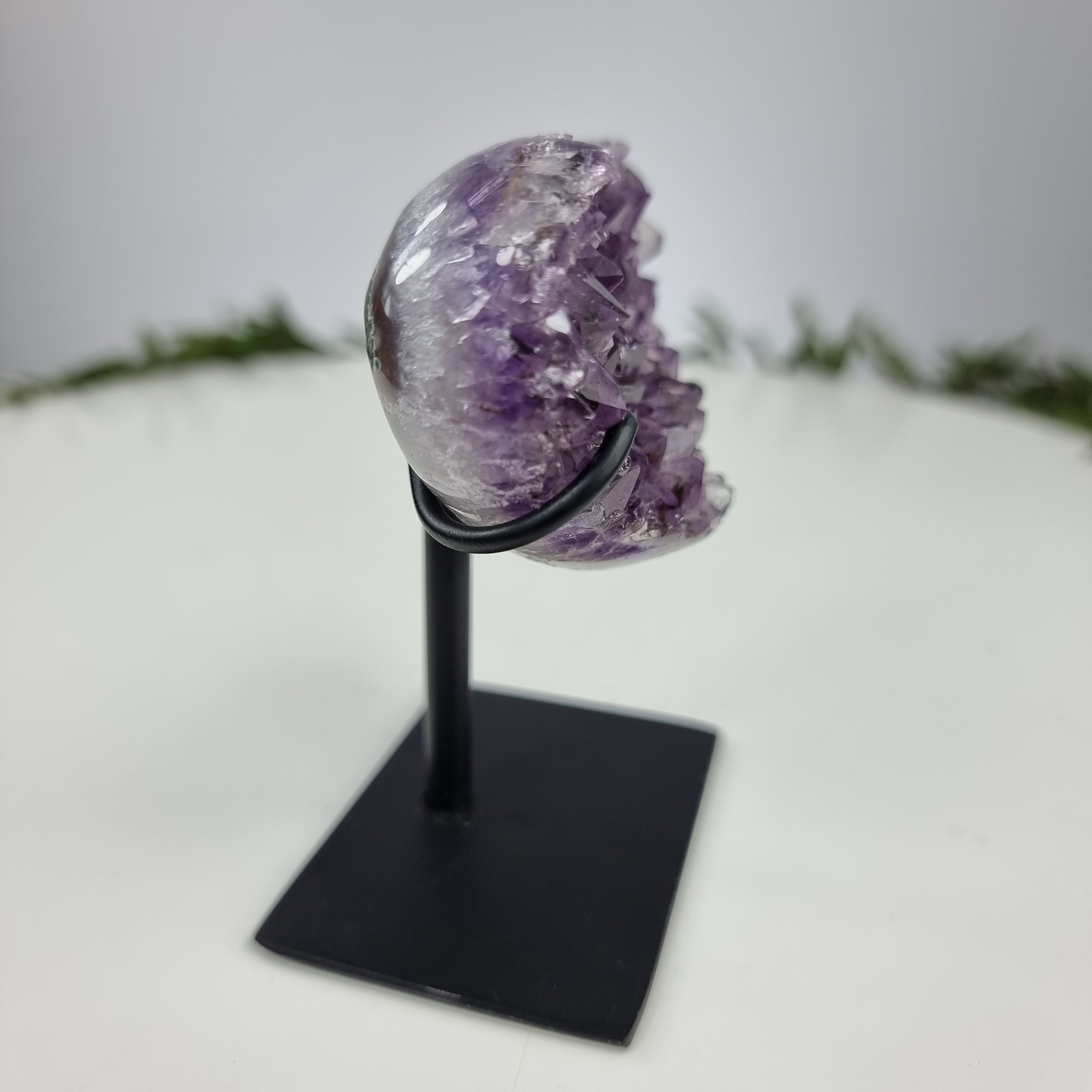 Special Amethyst Heart | Weight 0.200 Kgs, Height 10 cm | Energy, Beauty, and Sophistication