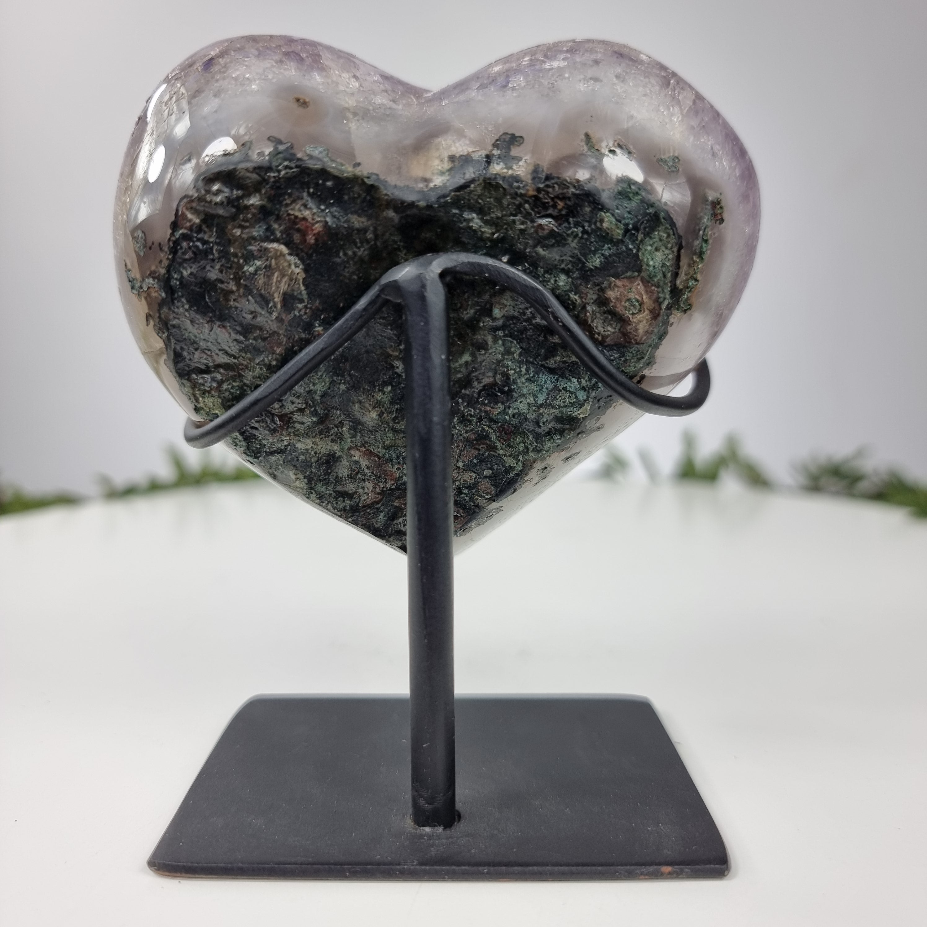 Corazón de Amatista Especial | Peso 0,64 Kgs, Altura 13 cm | Energía, Belleza y Sofisticación