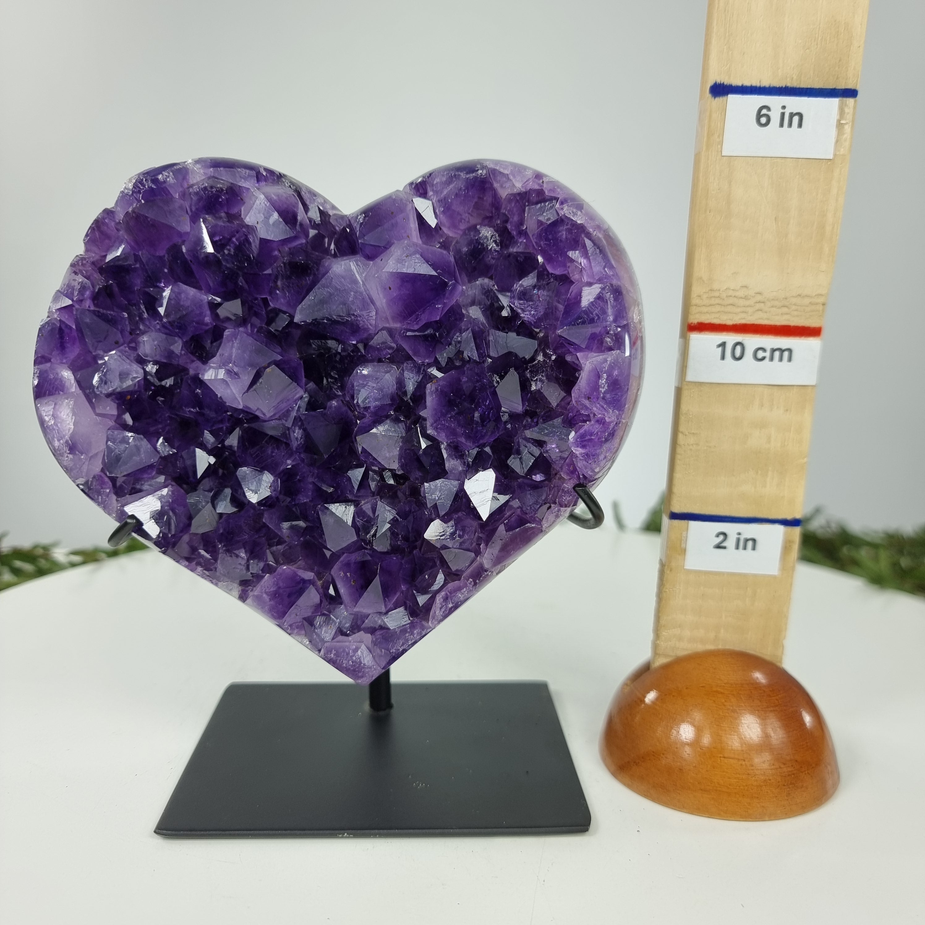 Corazón de Amatista Especial | Peso 1,40 Kgs, Altura 17 cm | Energía, Belleza y Sofisticación