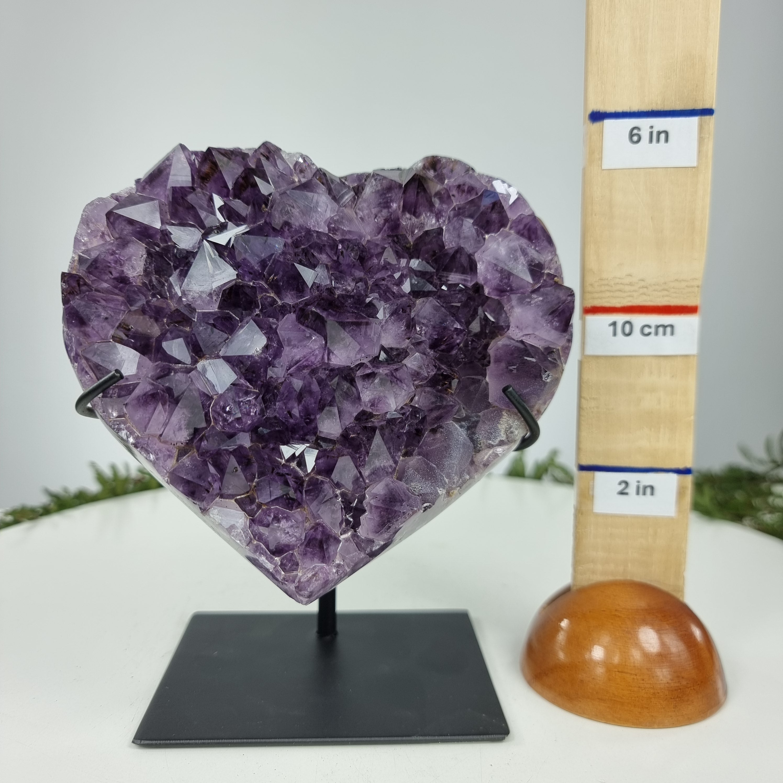 Corazón de Amatista Especial | Peso 1,55 Kgs, Altura 14 cm | Energía, Belleza y Sofisticación