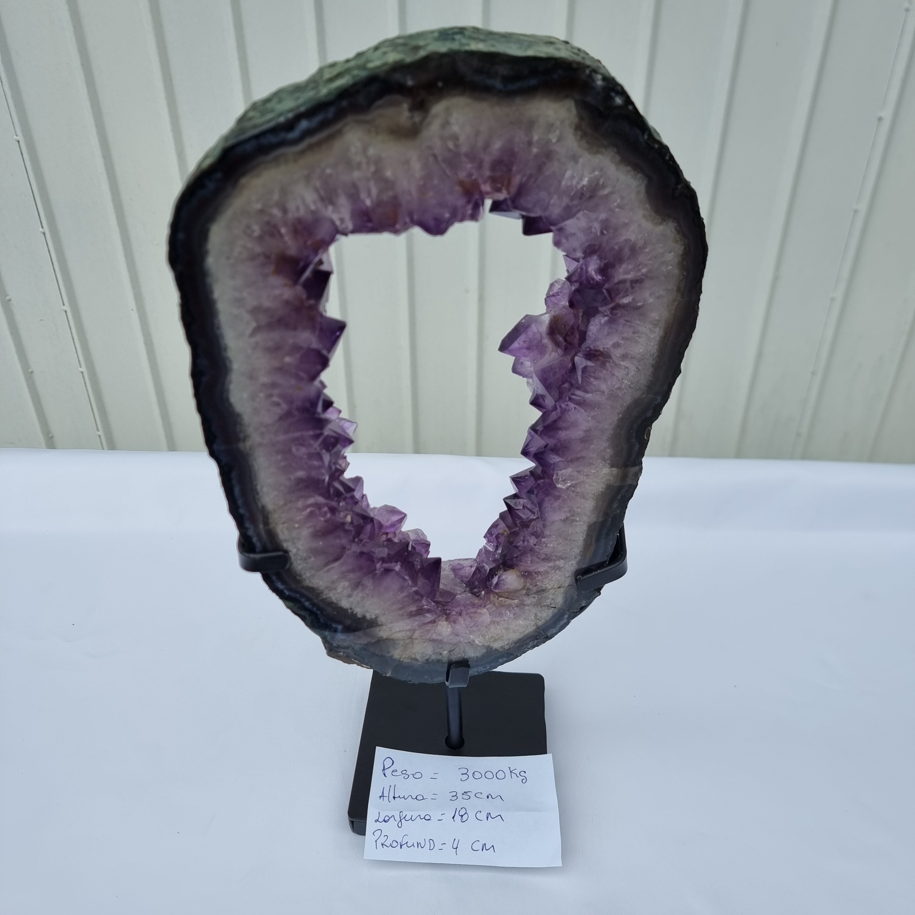 Aro de Amatista con Cristales Morados | Base de hierro Negra | Peso 3,00 kgs, Altura 35 cm | Energía, Belleza y Sofisticación