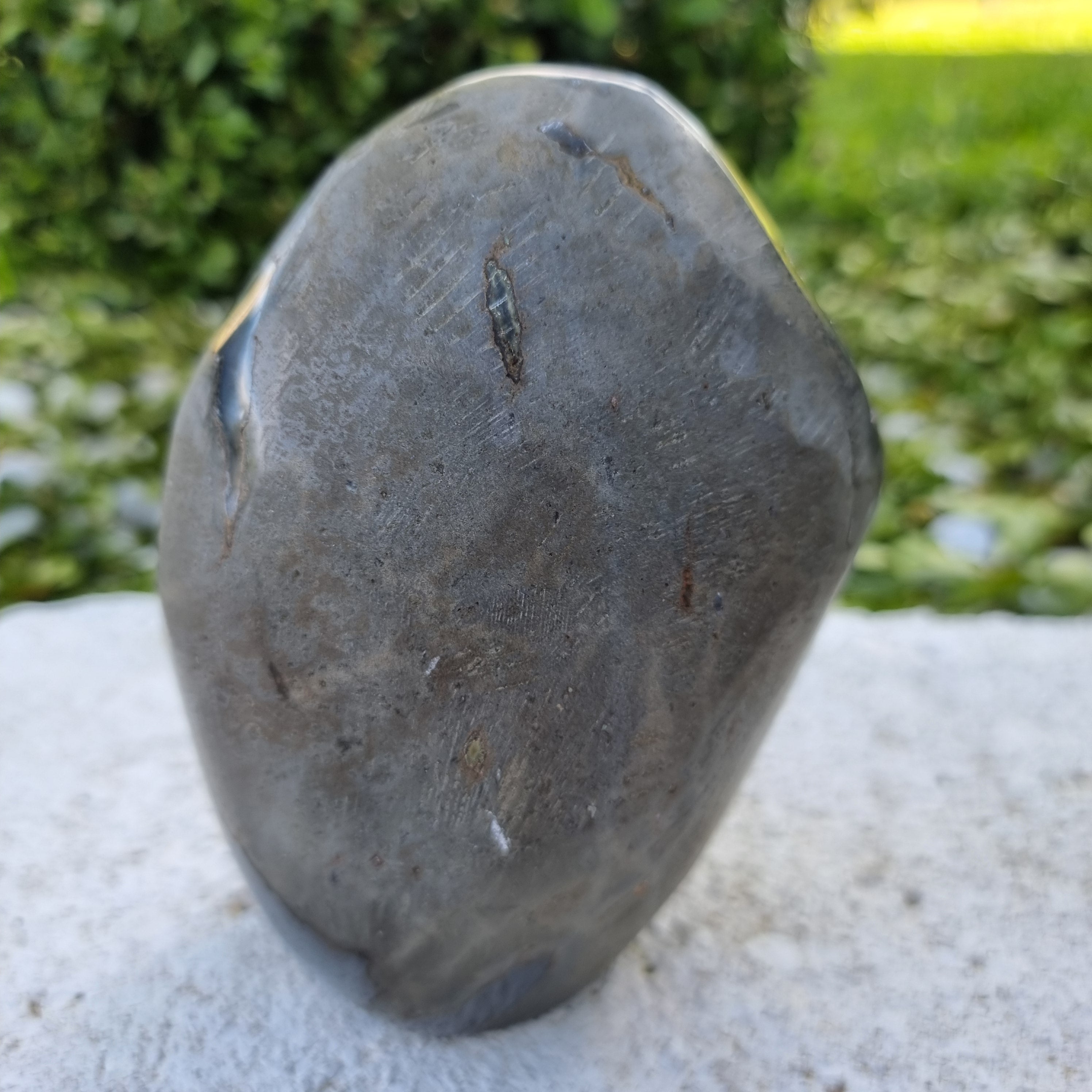 Amatista Morada Súper Especial | Peso 1,25 Kgs, Altura 16 cm | Energía, Belleza y Sofisticación