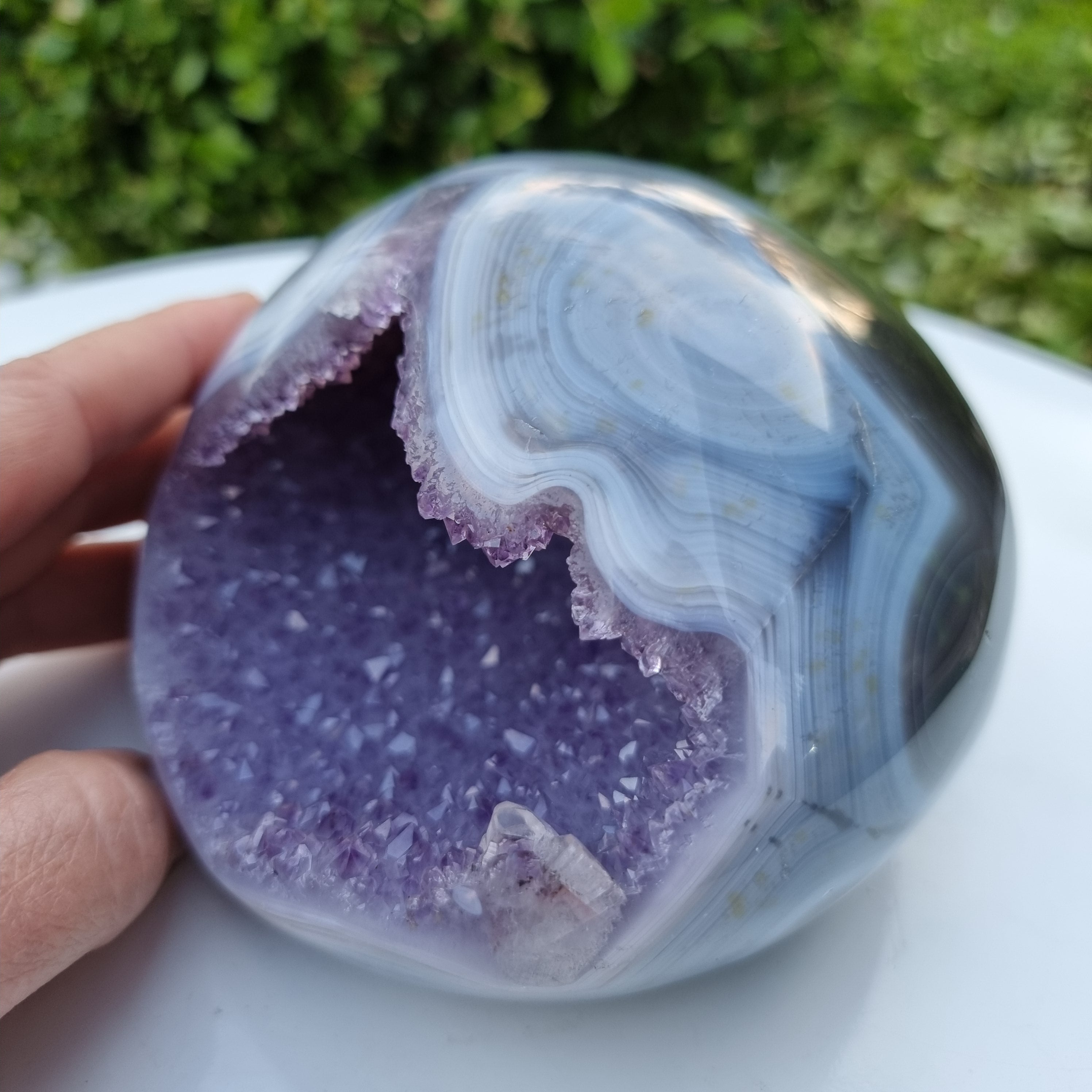 Special Amethyst Geode | Weight 1.95 Kgs, Height 9 cm | Energy, Beauty and Sophistication