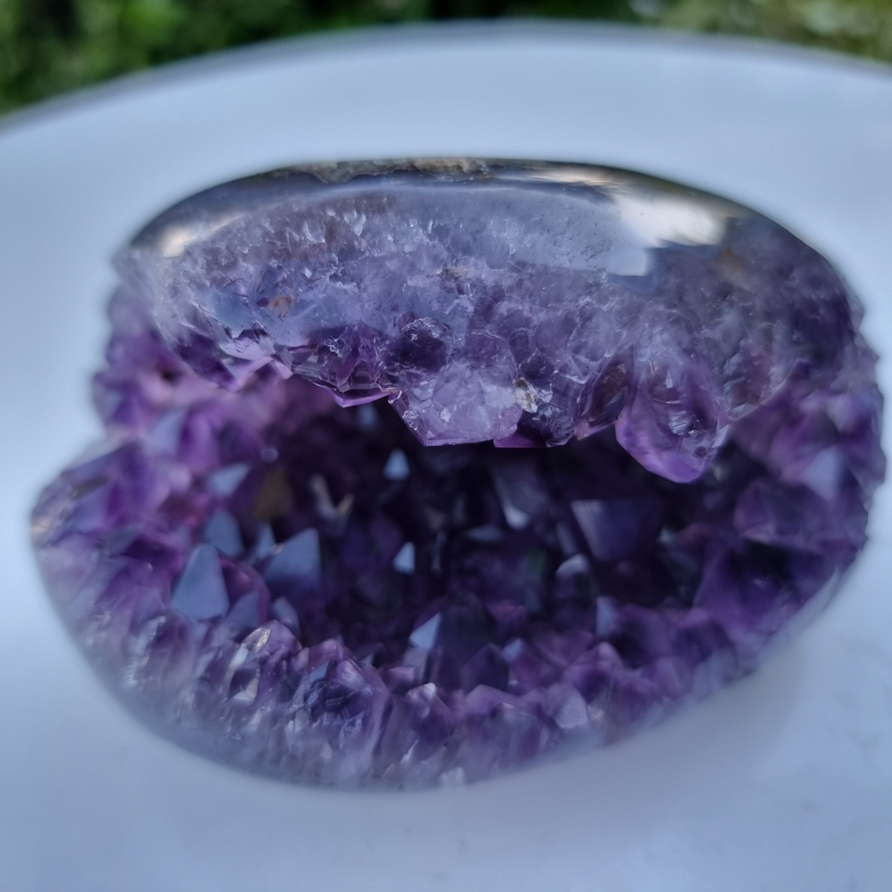 Special Amethyst Geode | Weight 0.95 Kgs, Width 11 cm | Energy, Beauty, and Sophistication