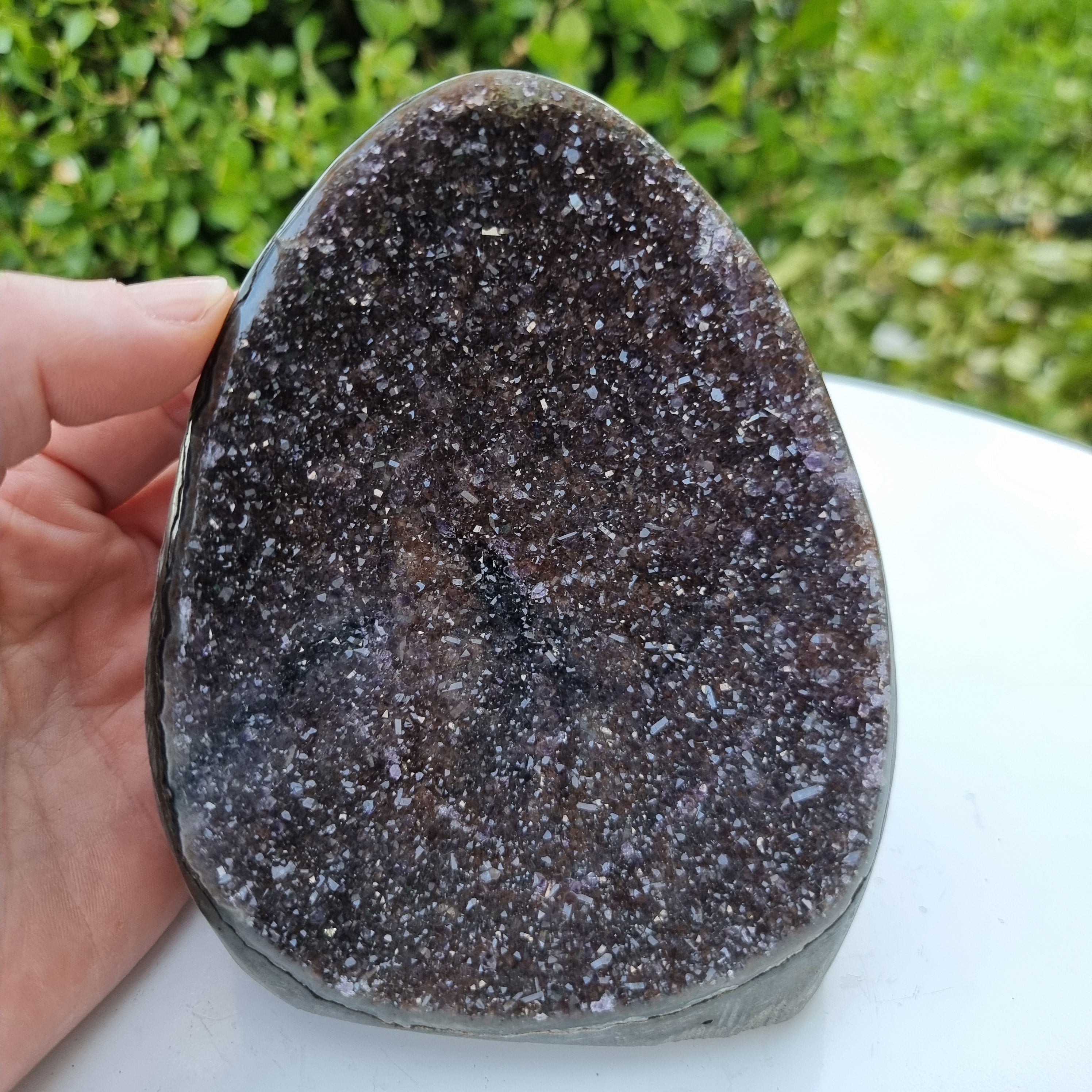 Drusa de Amatista Especial | Peso 1,10 Kgs, Altura 11 cm | Energía, Belleza y Sofisticación