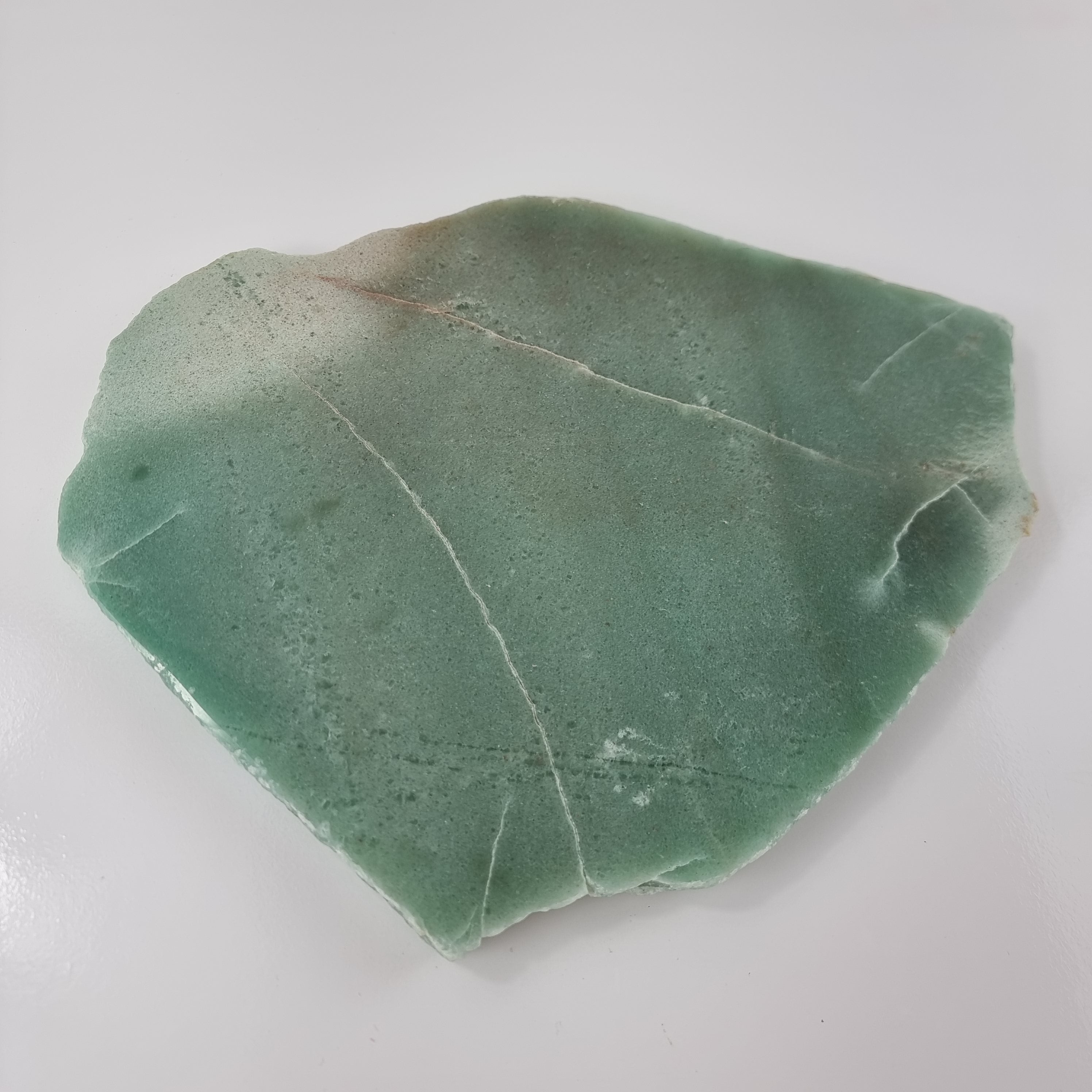Quartz Trays with NATURAL EDGES size 30 to 35 cm and weighing 3 kg