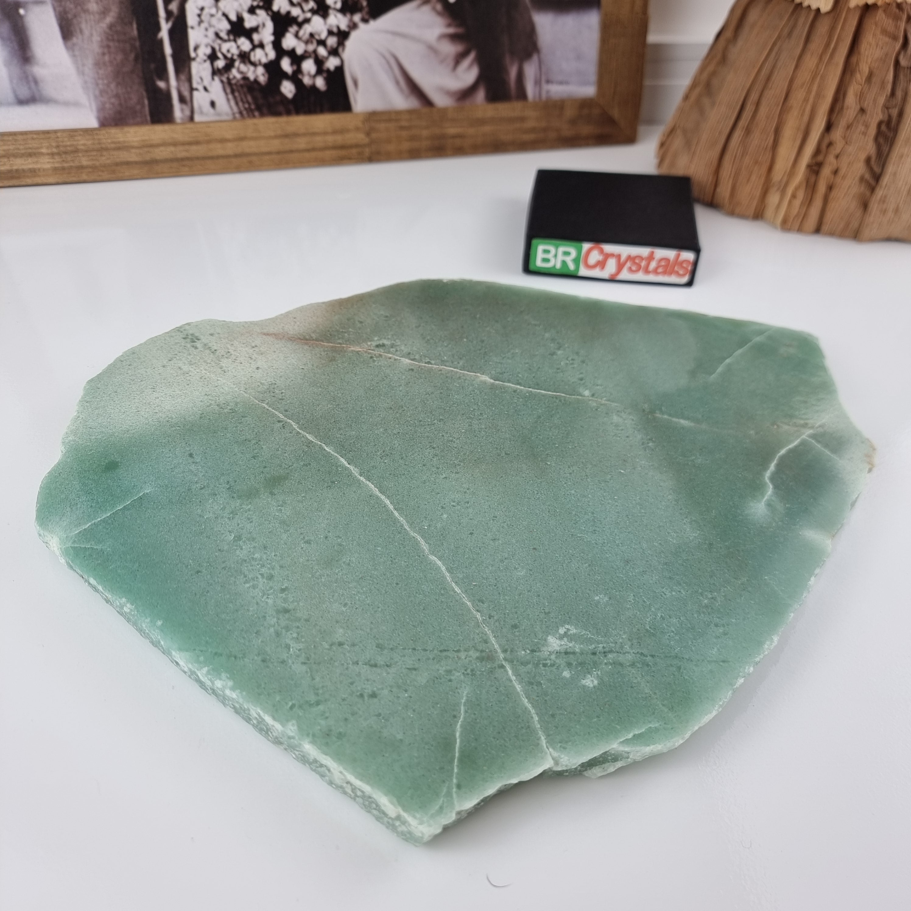 Quartz Trays with NATURAL EDGES size 30 to 35 cm and weighing 3 kg