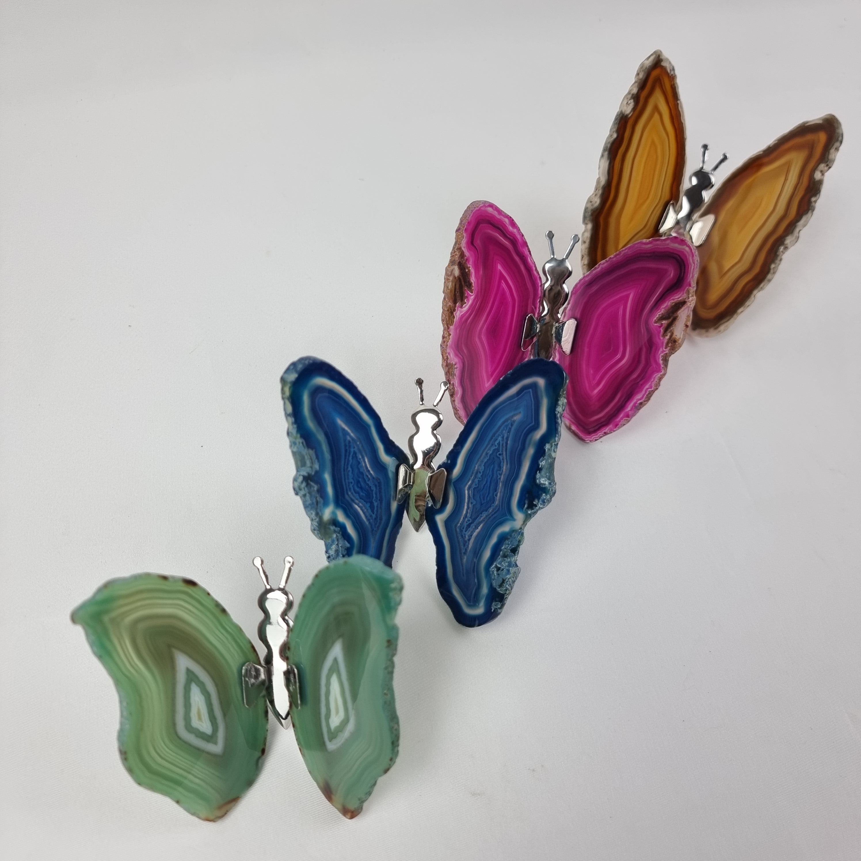 Agate Wings Butterfly set of 4 pieces, Agate Slice Butterfly, size 3 to 4 inches, available in different colors