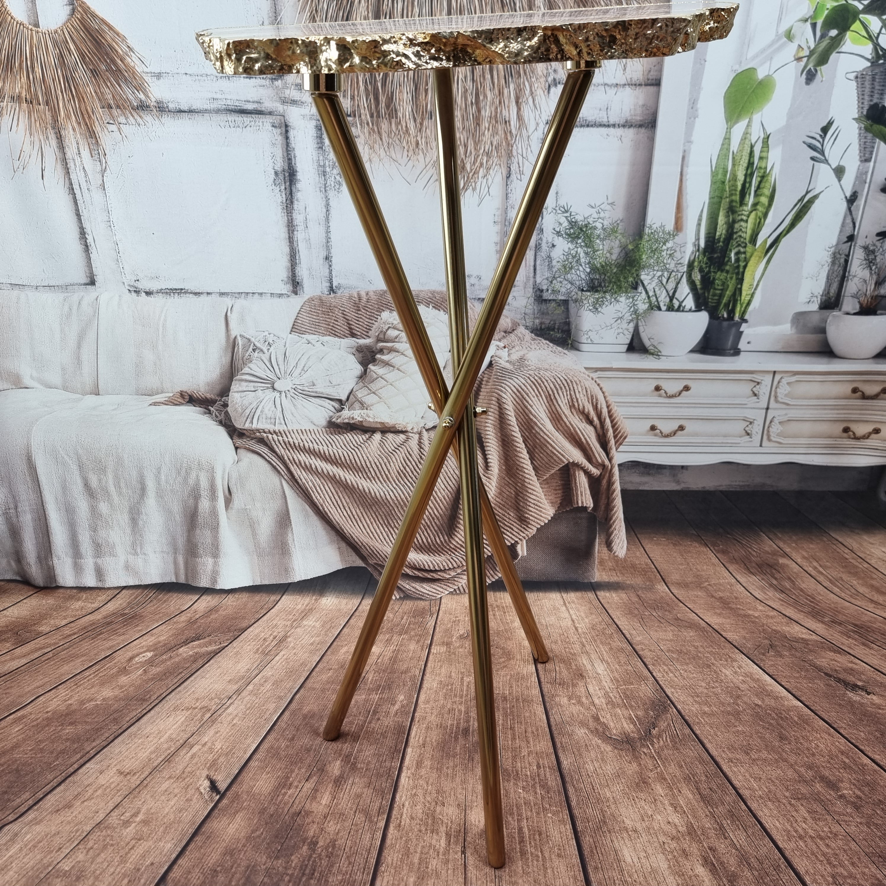 Pink Amethyst Side Table with golden base 60 cm high, total weight 5 kg