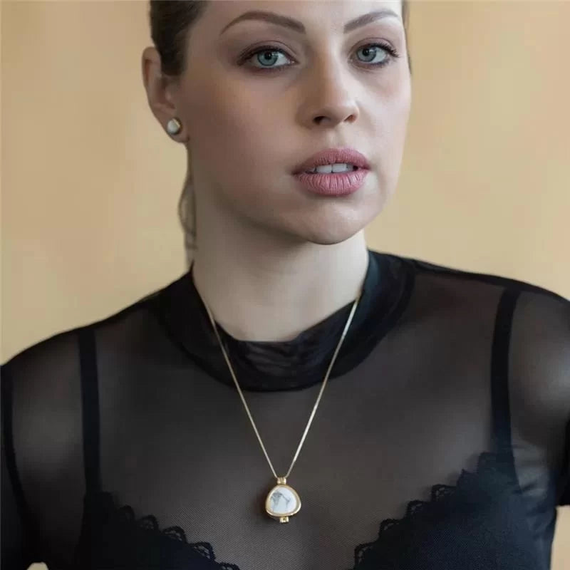 Gold-plated Faceted Locket Necklace