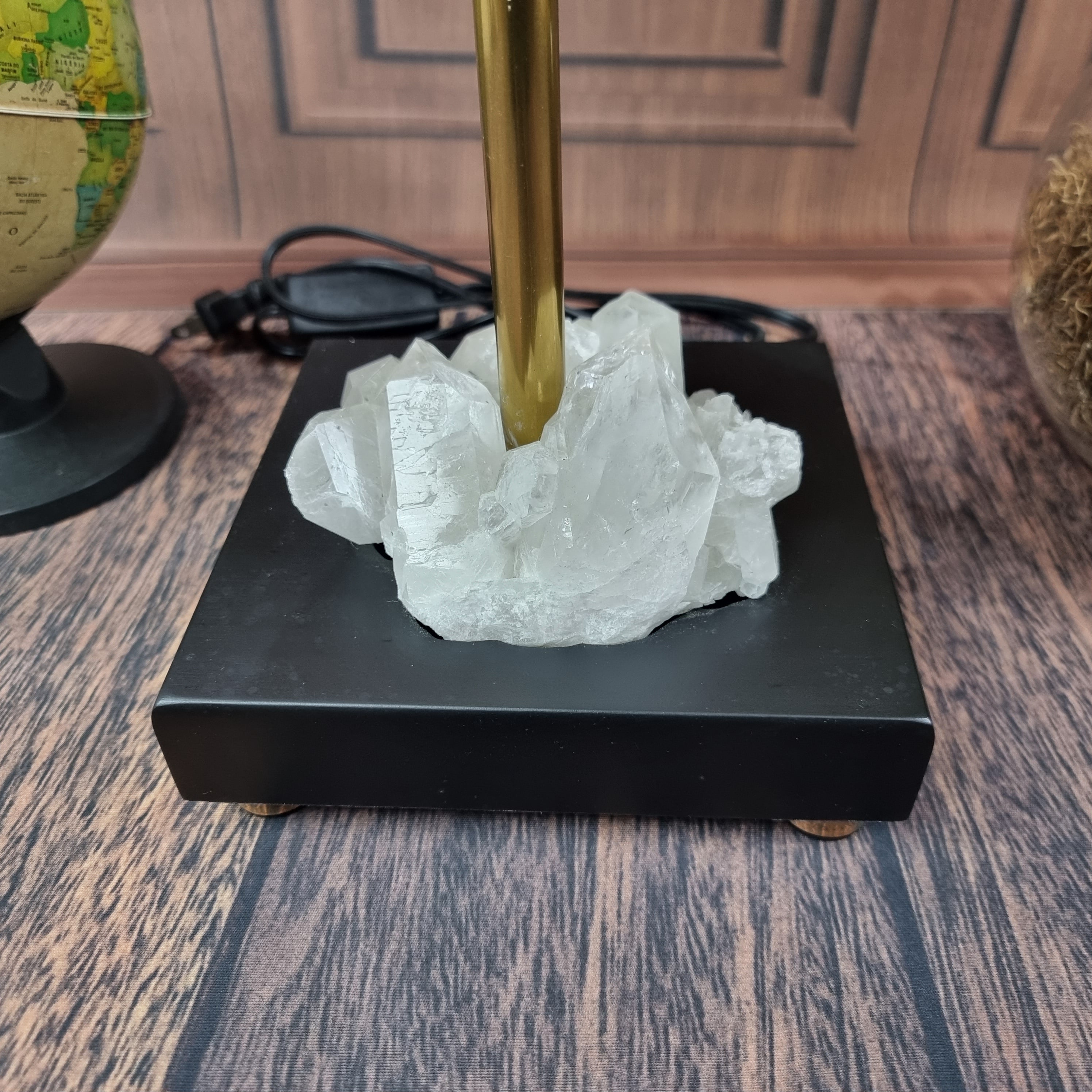 Precious Stone Lampshade 40 cm High with Wooden Base with Electrical System