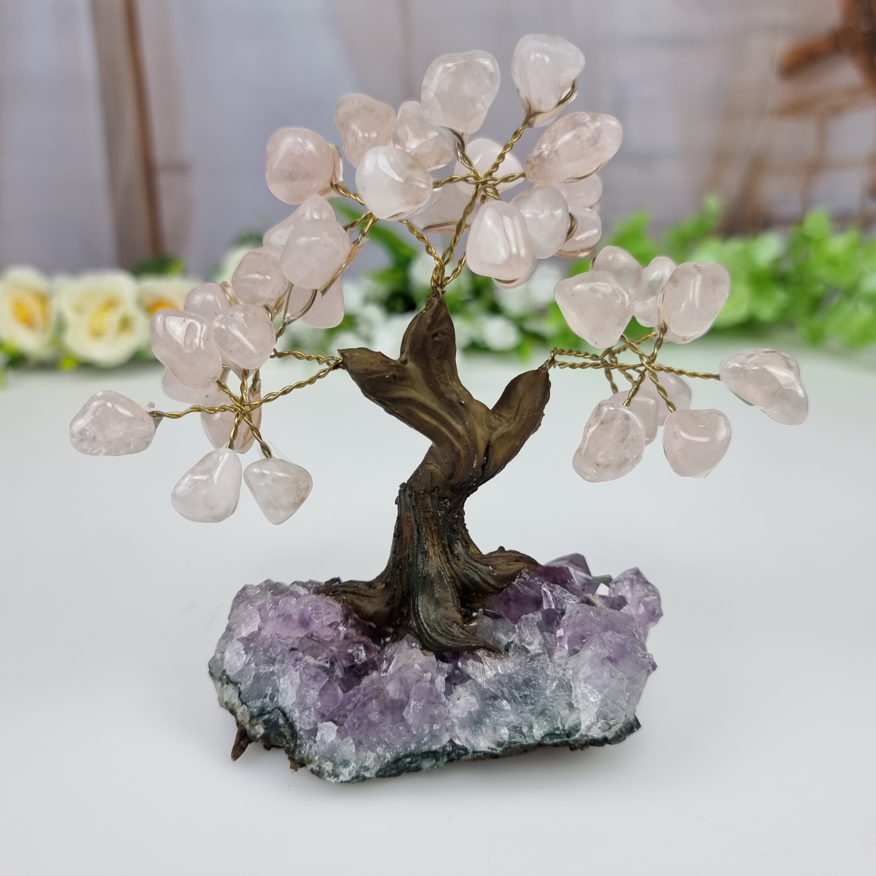 Tree of precious stones 7 branches and 35 stones 10 cm height weight 0.500 kg
