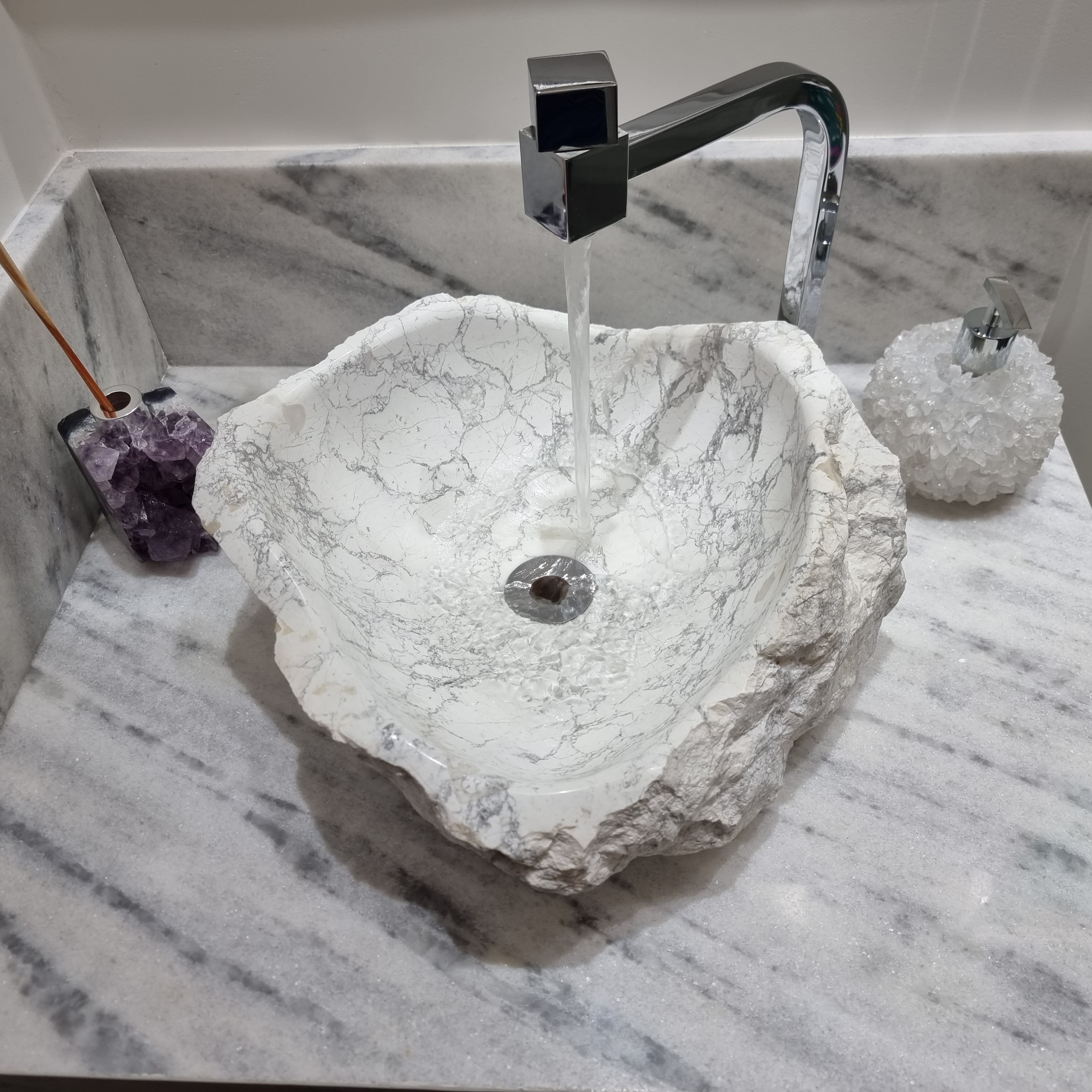 Bathroom Counter Basin exclusive cut quartz pieces weight 11 to 14 kg