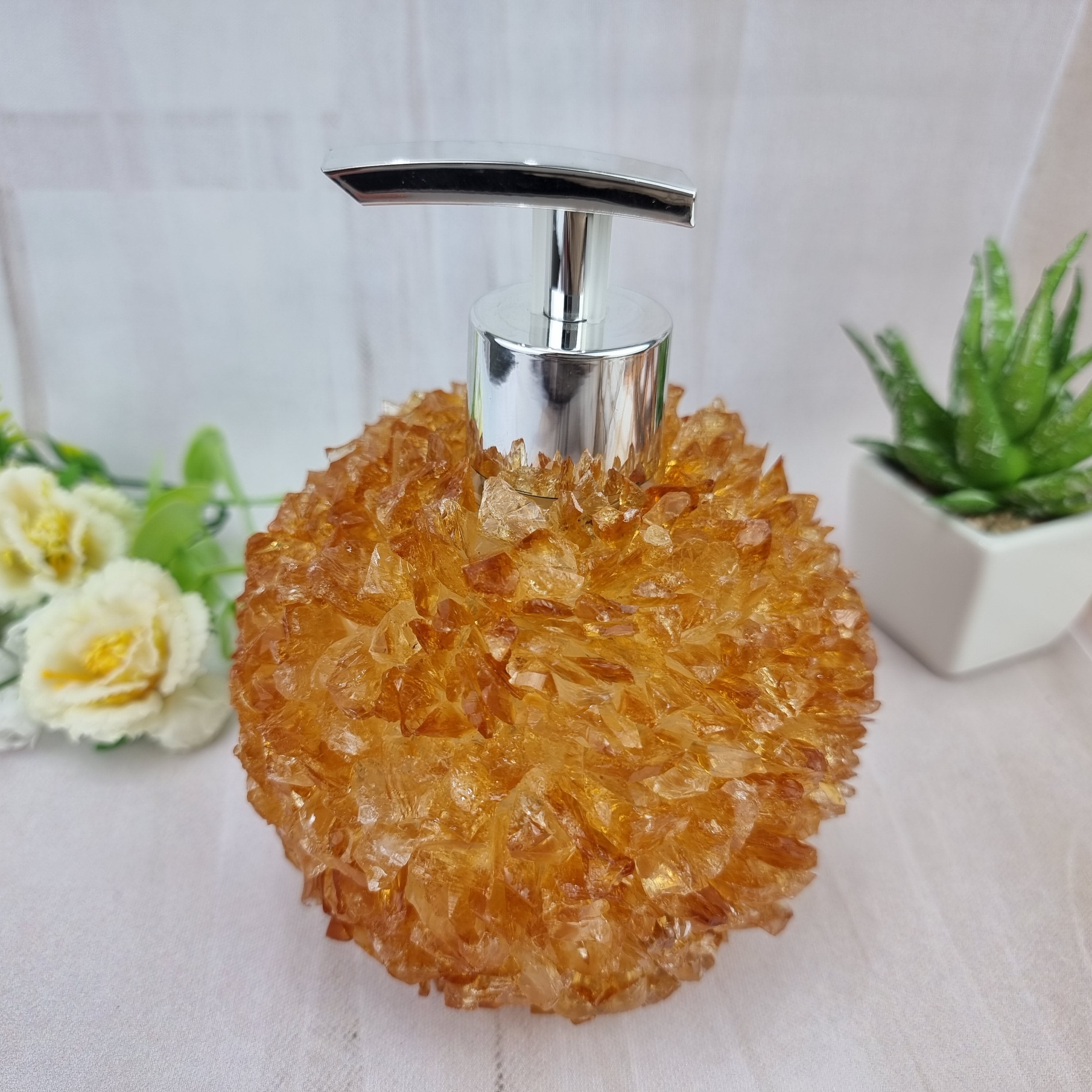 Jabonera de CITRINO con Cristales | Altura 15 cm | Boquilla Dorada y Plateada | Energía, Belleza y Sofisticación
