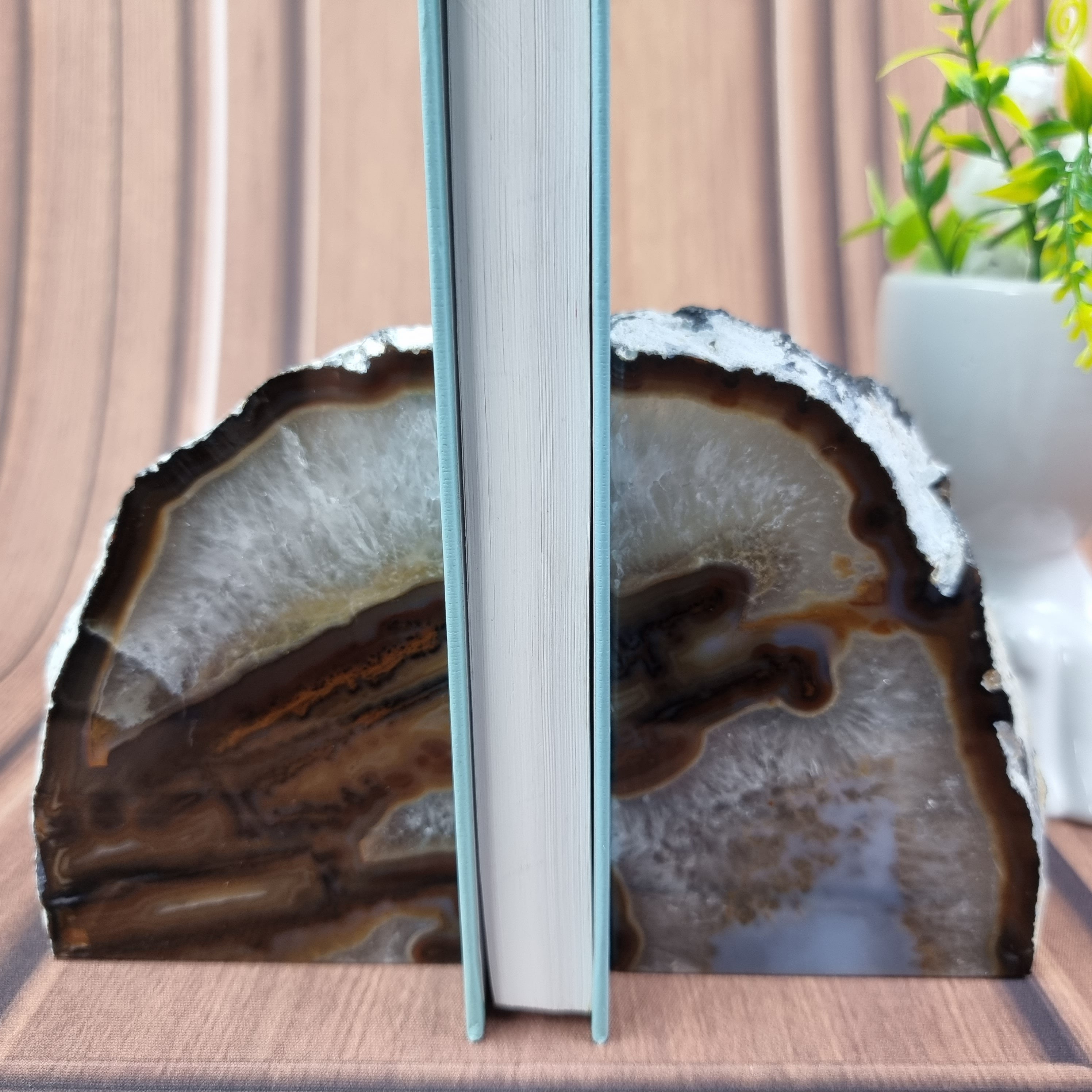 Agate Bookends | 2 units | 15 cm Height | Handmade BR Crystals