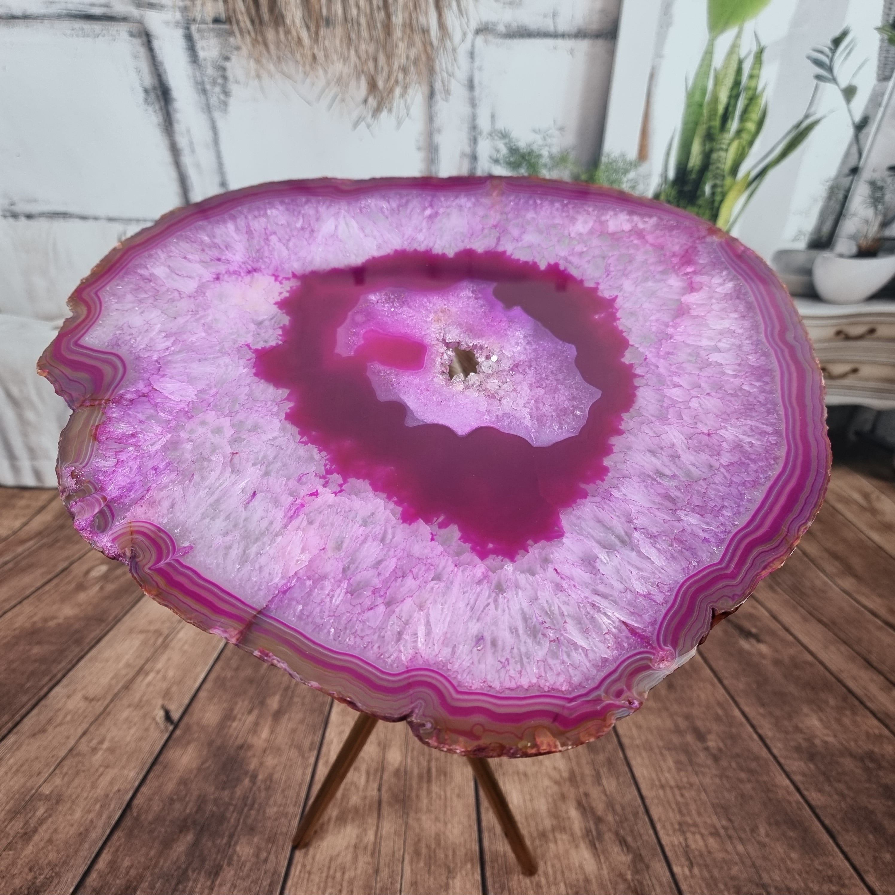 Side Table with THIN PINK Agate | Gold Brass Tripod Base | 60 cm Height - BR Crystals Handmade Piece