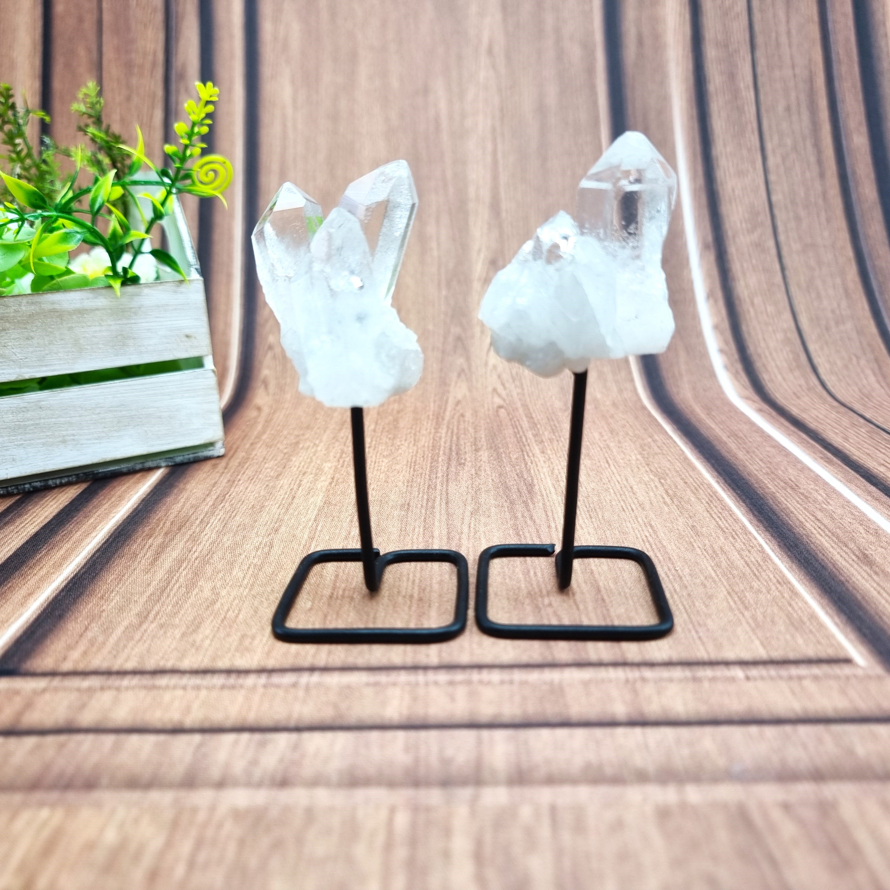 Crystal Quartz Stone on Stand - Clear Quartz Crystal on Stand - Crystal Quartz Cluster on Metal Stand