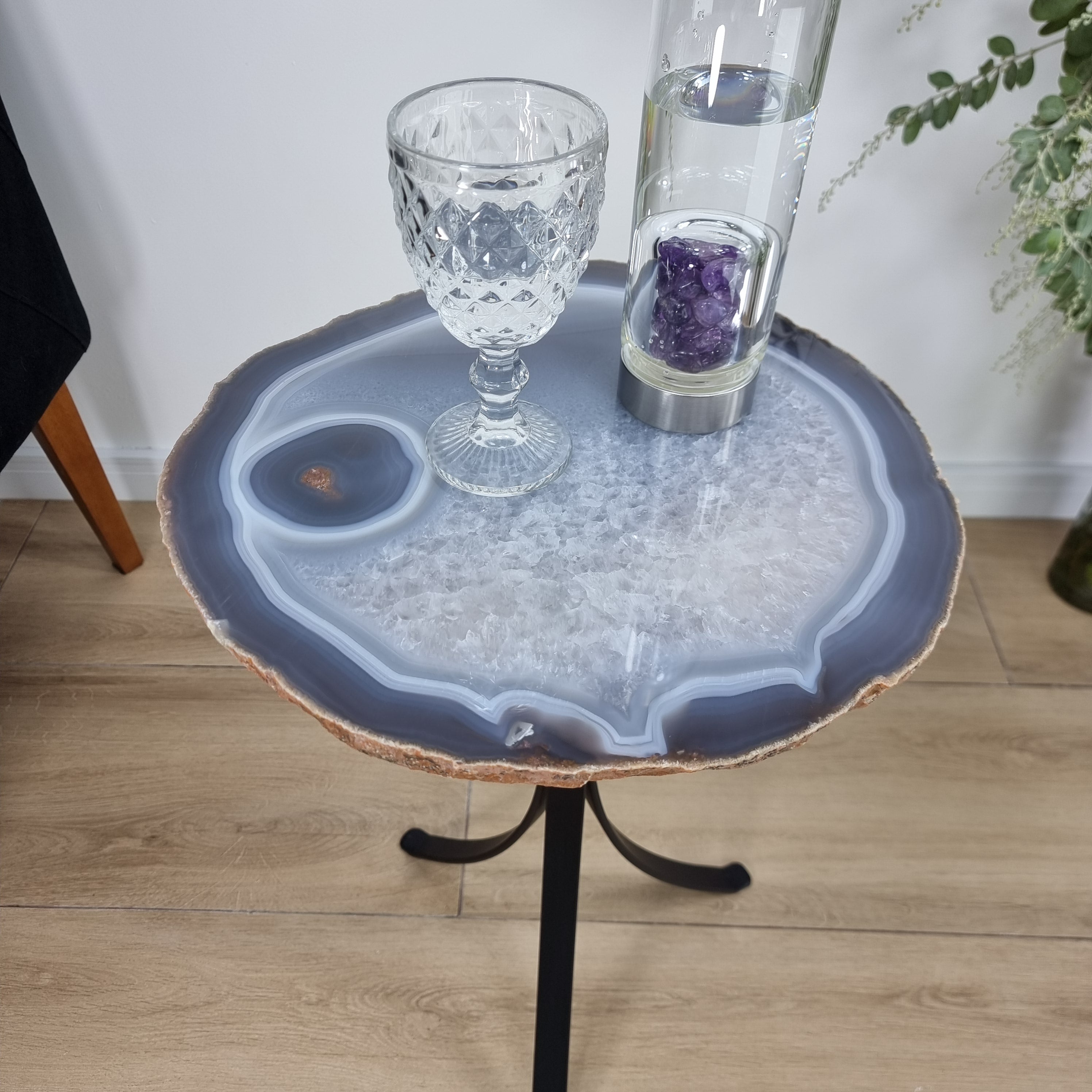 Side Table Natural Agates Thin Plates golden base 60 cm high, total weight 5 kg