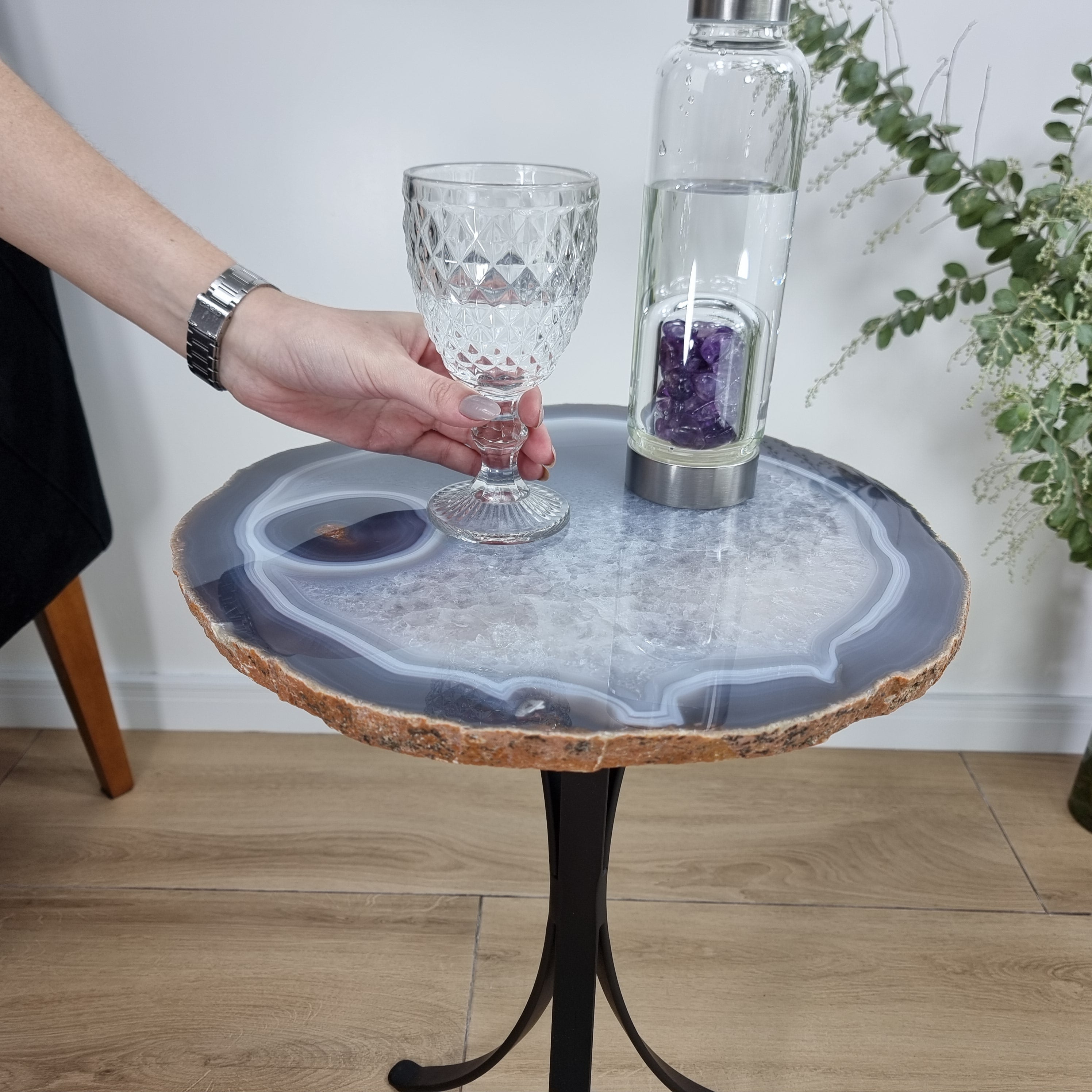 Side Table Natural Agates Thin Plates golden base 60 cm high, total weight 5 kg