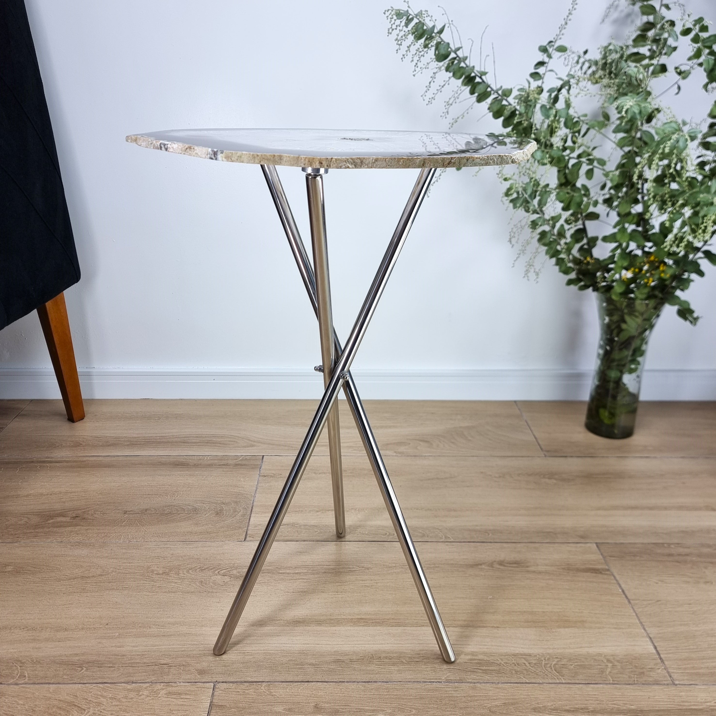 Natural Agate Side Table - Crystal End Table Silver legs 23 inches high, total weight 9.37 pounds