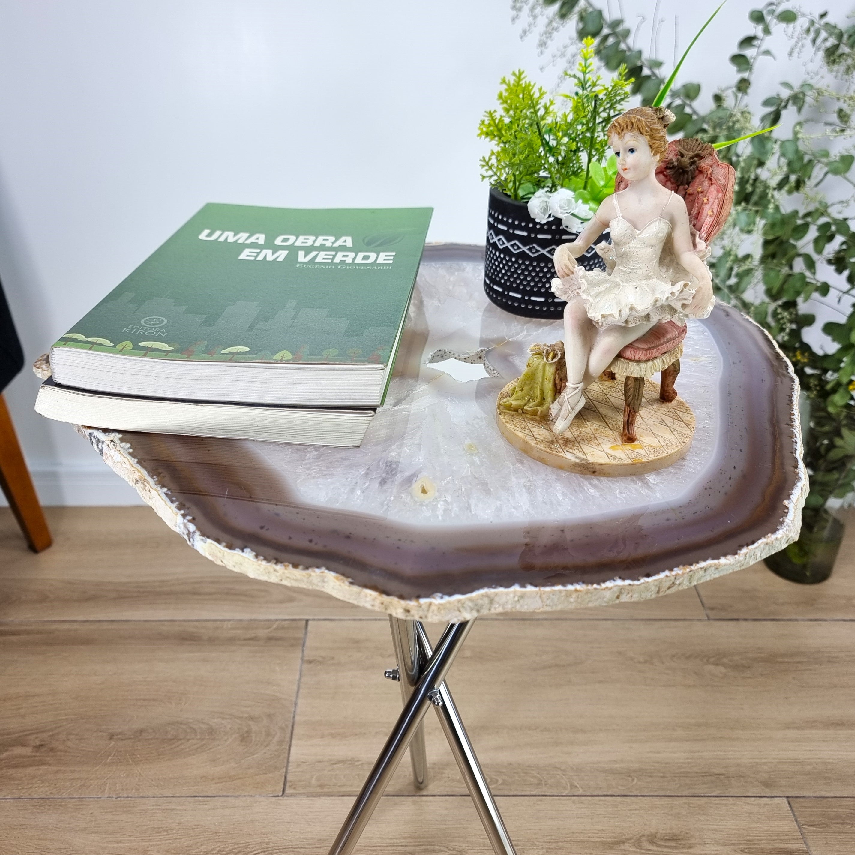 Natural Agate Side Table - Crystal End Table Silver legs 23 inches high, total weight 9.37 pounds