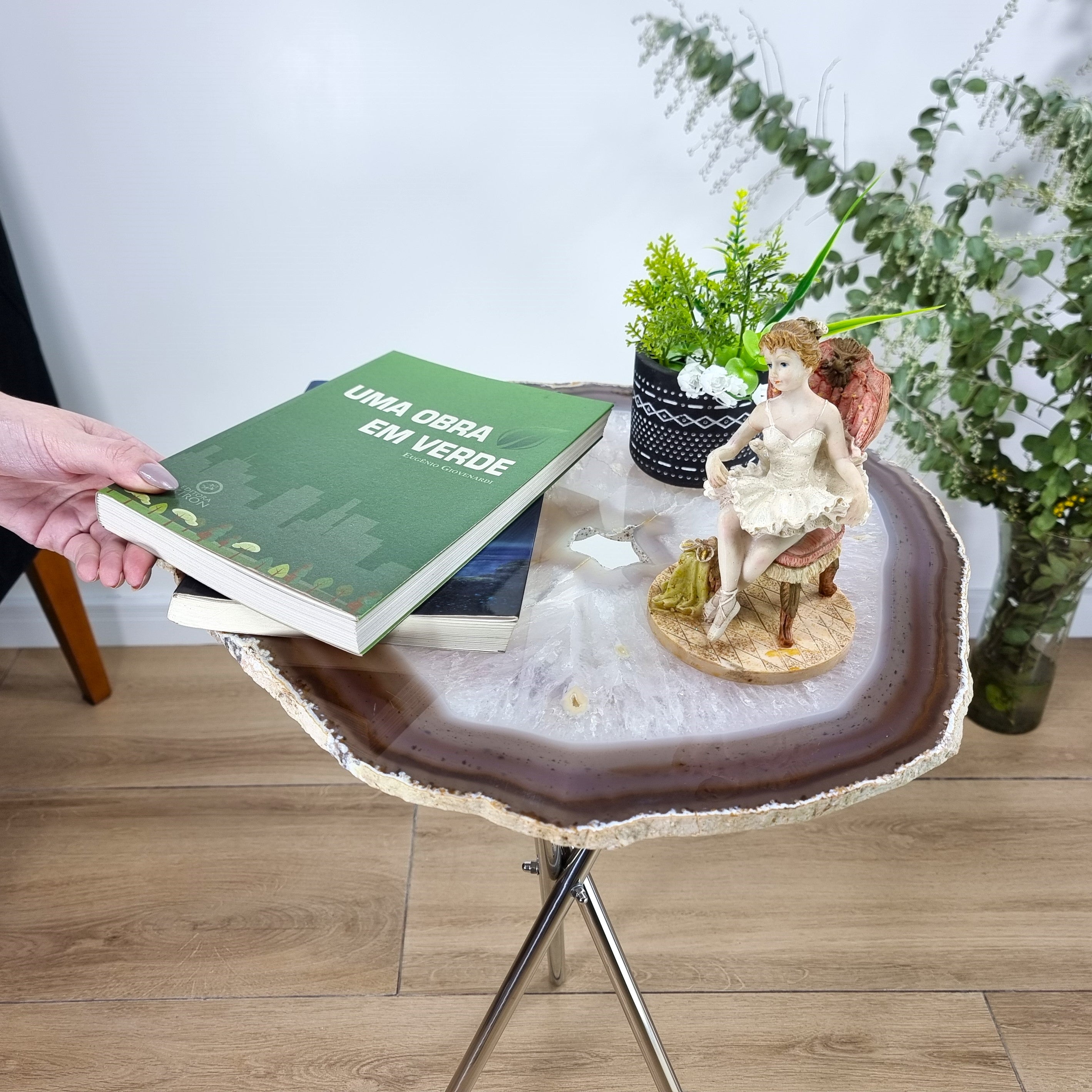 Natural Agate Side Table - Crystal End Table Silver legs 23 inches high, total weight 9.37 pounds