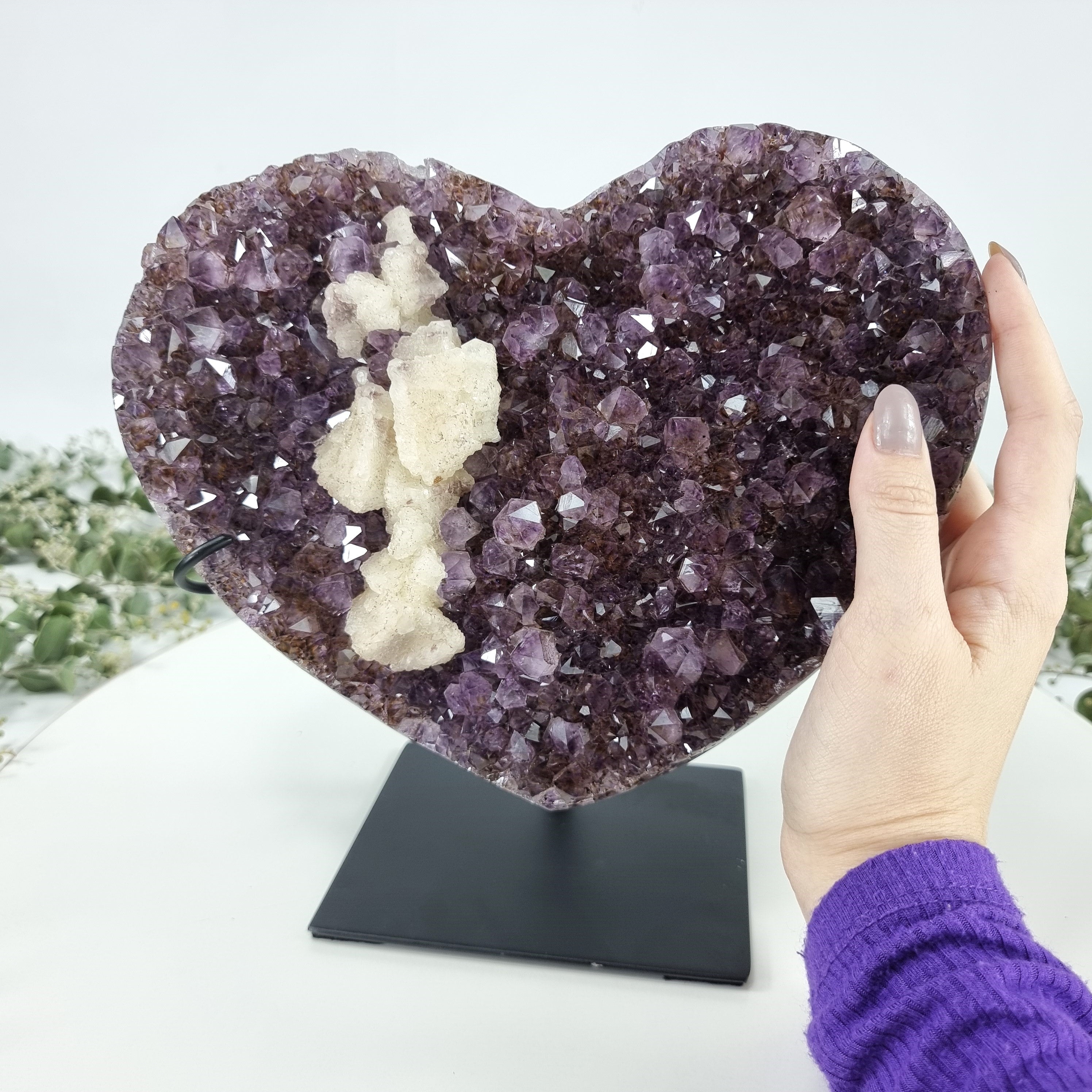 Amethyst Heart Geode, Extra Quality, metal stand, 4.7 lbs & 8.85" Tall #by Brcrystals