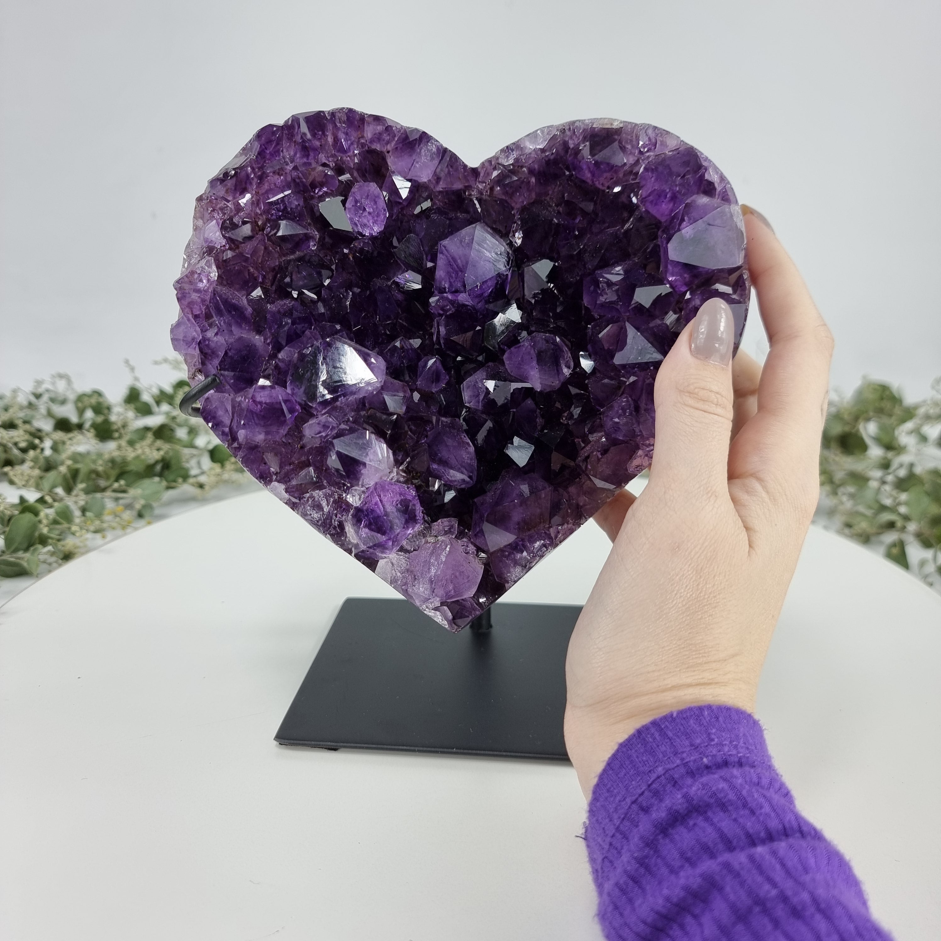 Amethyst Heart Geode, Extra Quality, metal stand, 5.58 lbs & 7.88" Tall #by Brcrystals