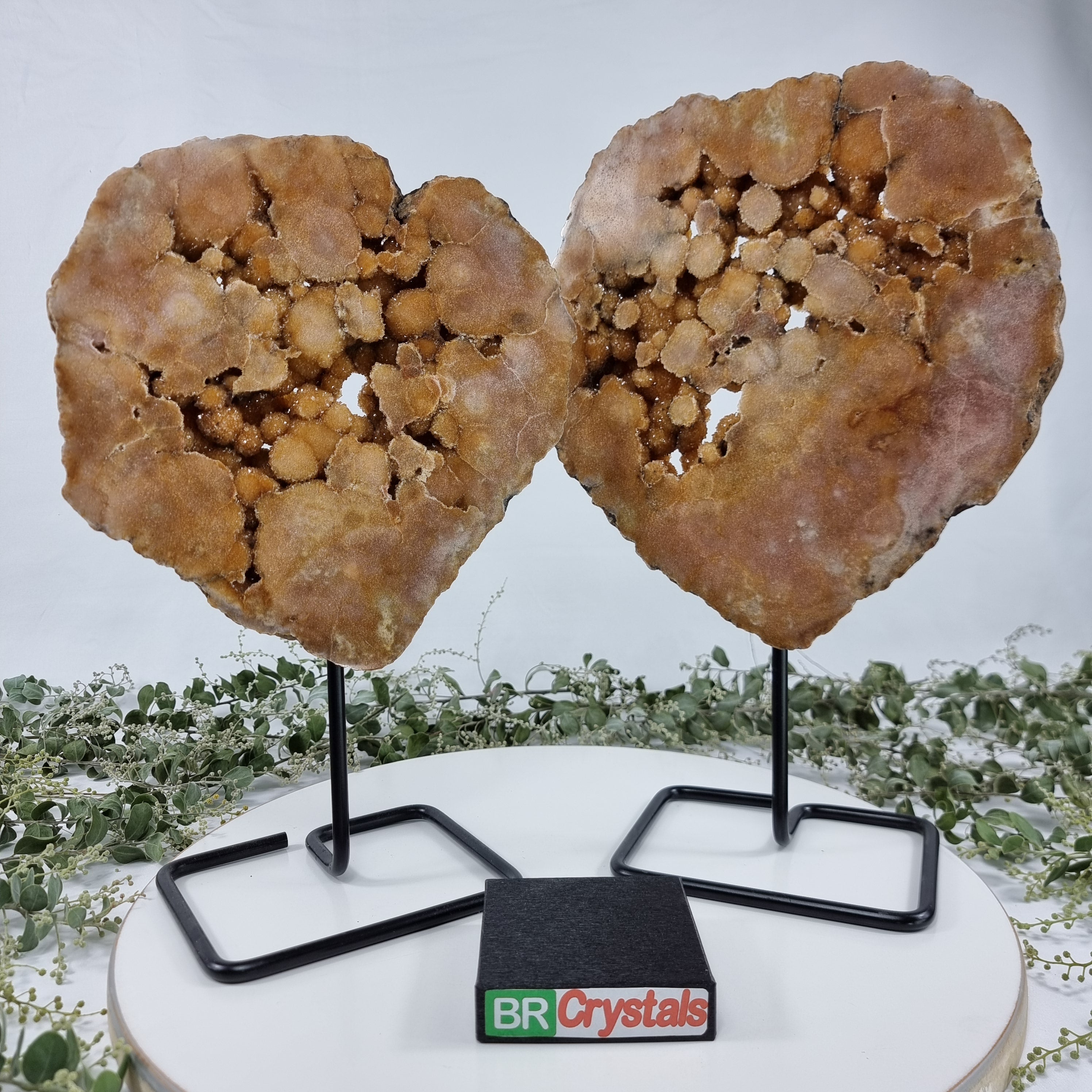 Drusa de Amatista Rosa Especial | Kit 2 Piezas, Base de Hierro Negro | Peso 5,66 kgs, Altura 37 cm | Energía, Belleza y Sofisticación
