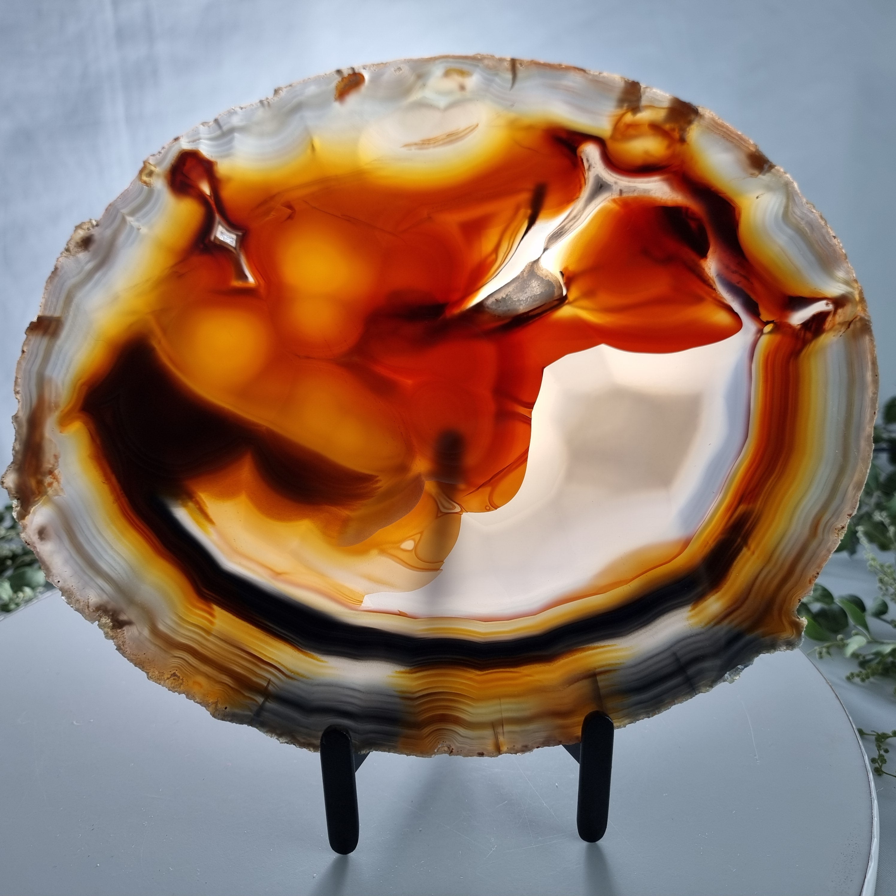 SUPER SPECIAL Agate Slice | Black Iron Base | Height 24.50 cm, 1 Unit | BR Crystals Handcrafted Piece