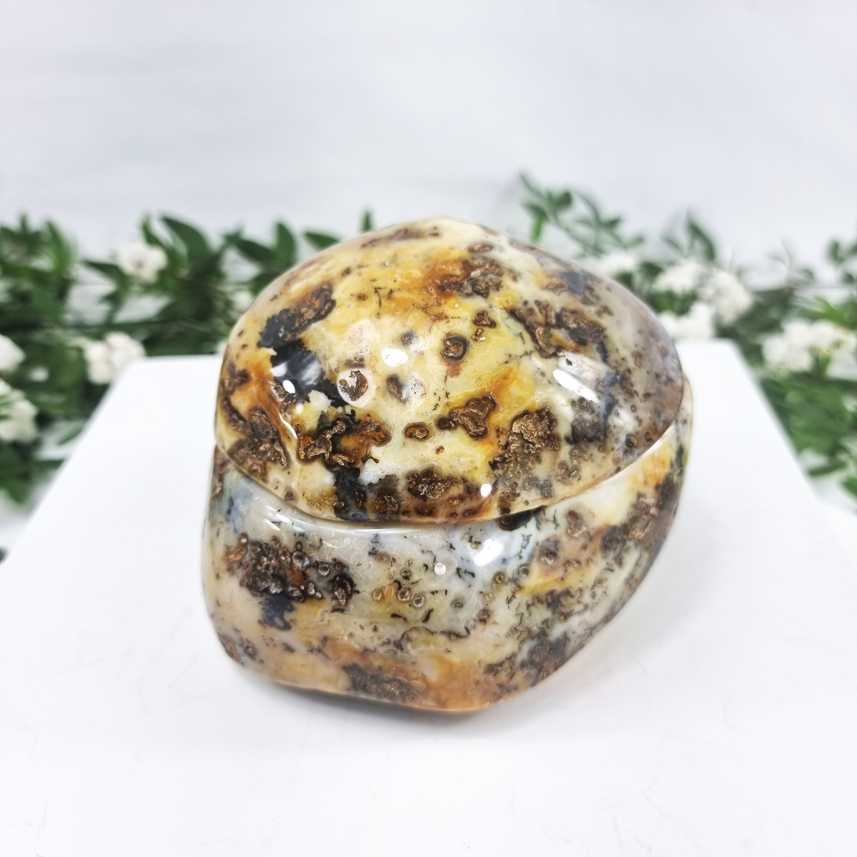 Quality Agate Geode "Jewelry Box", 3.20 lbs & 3.94" Tall #by Brcrystals