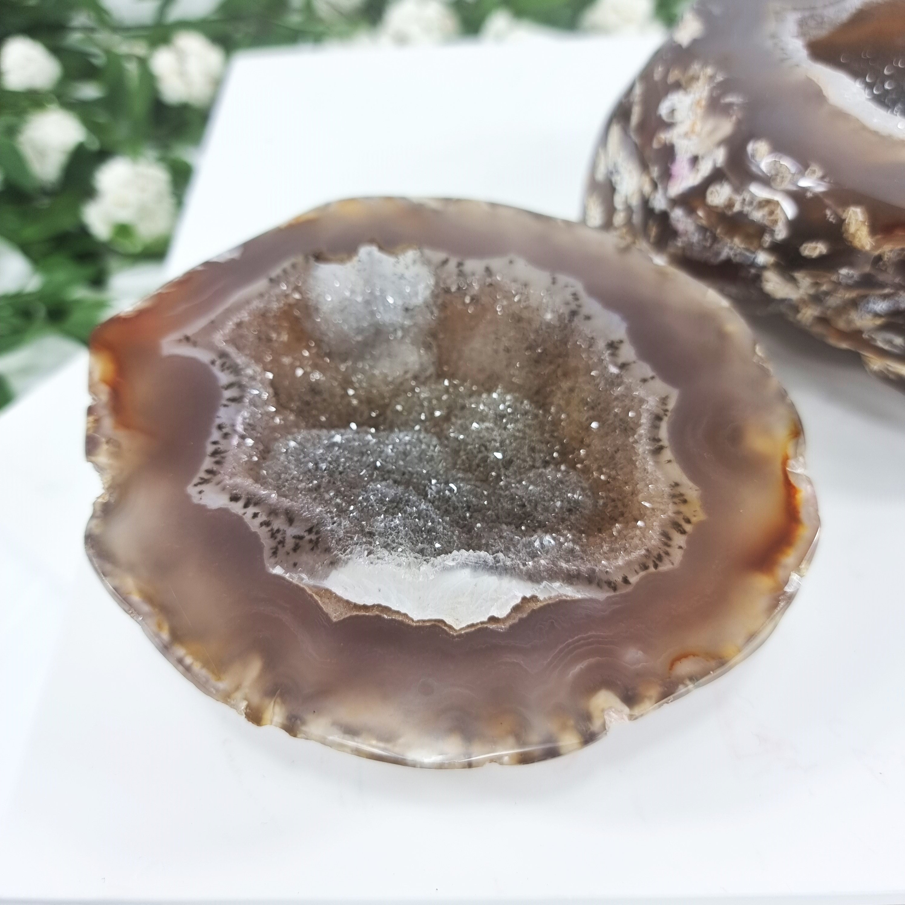 Quality Agate Geode "Jewelry Box", 3.59 lbs & 3.54" Tall #by Brcrystals