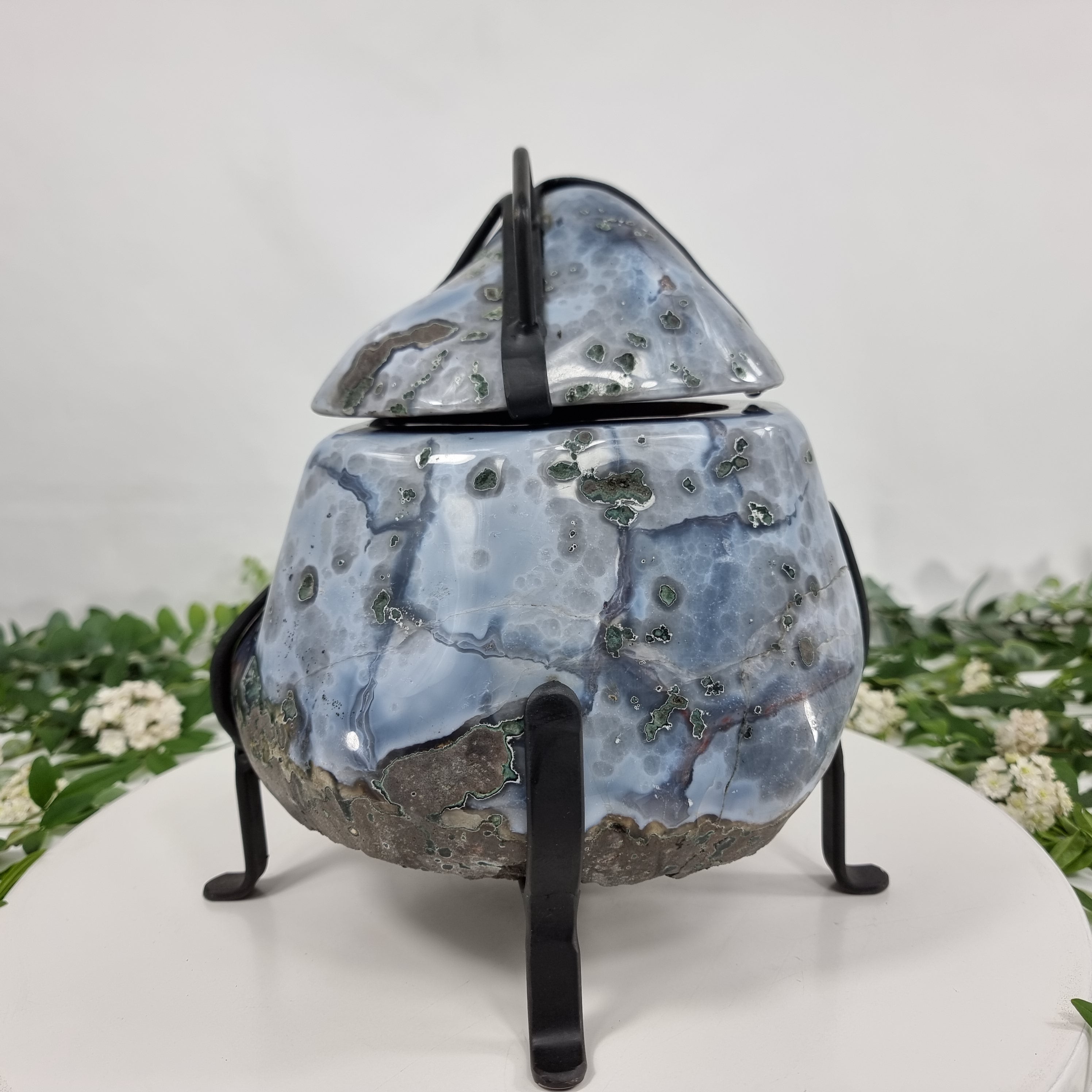Polished Agate Geodes Jewelry Holder with Crystals One Piece