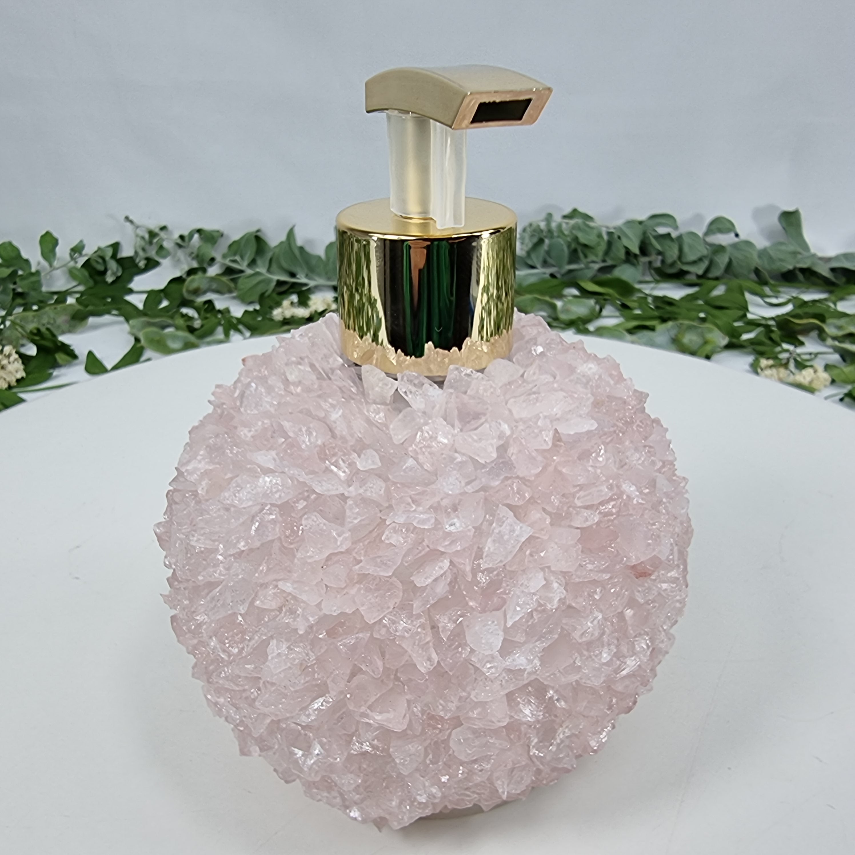 Jabonera de Cuarzo Rosa | Calidad Extra altura 15 cm | Boquilla Dorada y Plateada | Energía, Belleza y Sofisticación