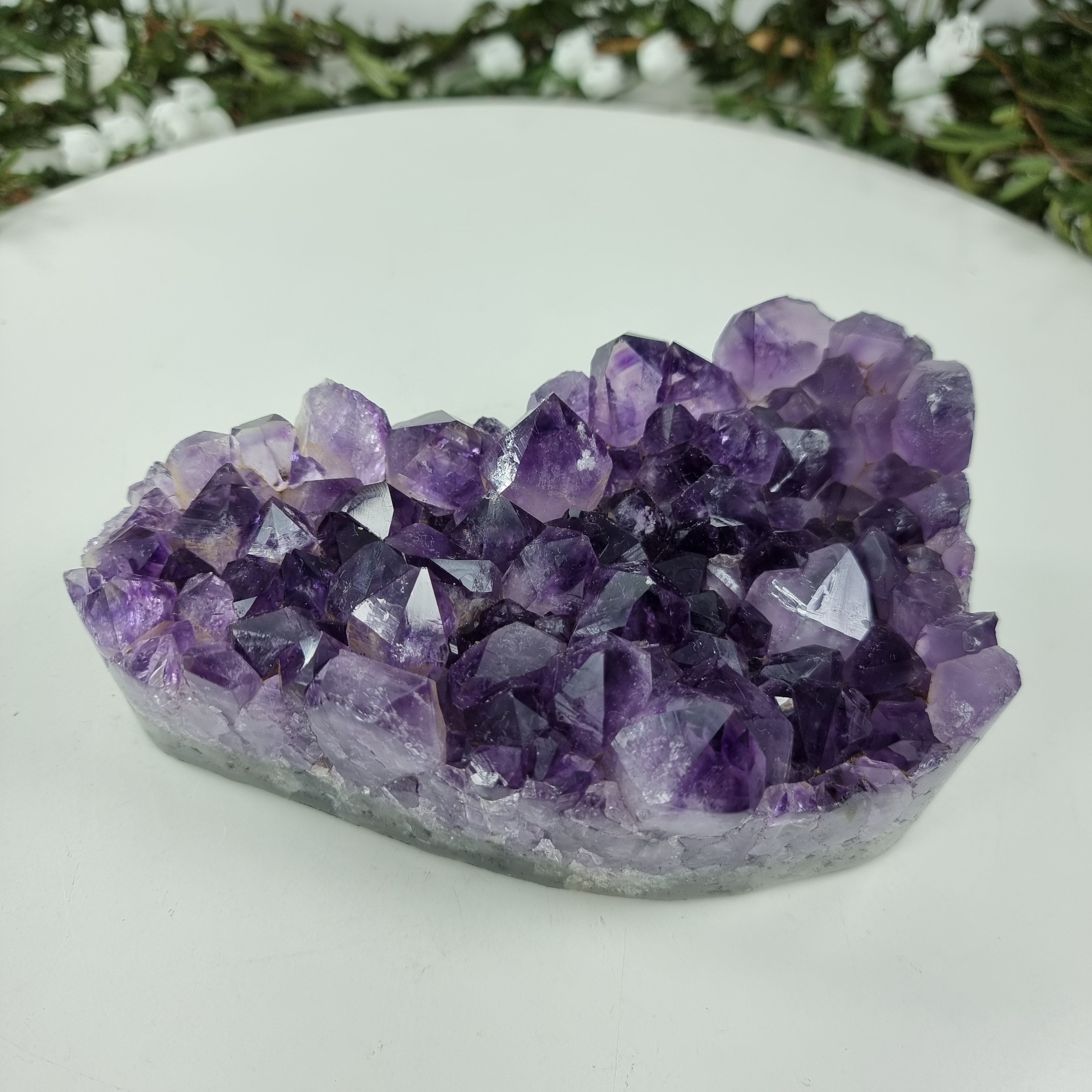 Druzy Amethyst with Violet Crystals weighing 1.136 Kgs, Energy, Beauty, and Sophistication