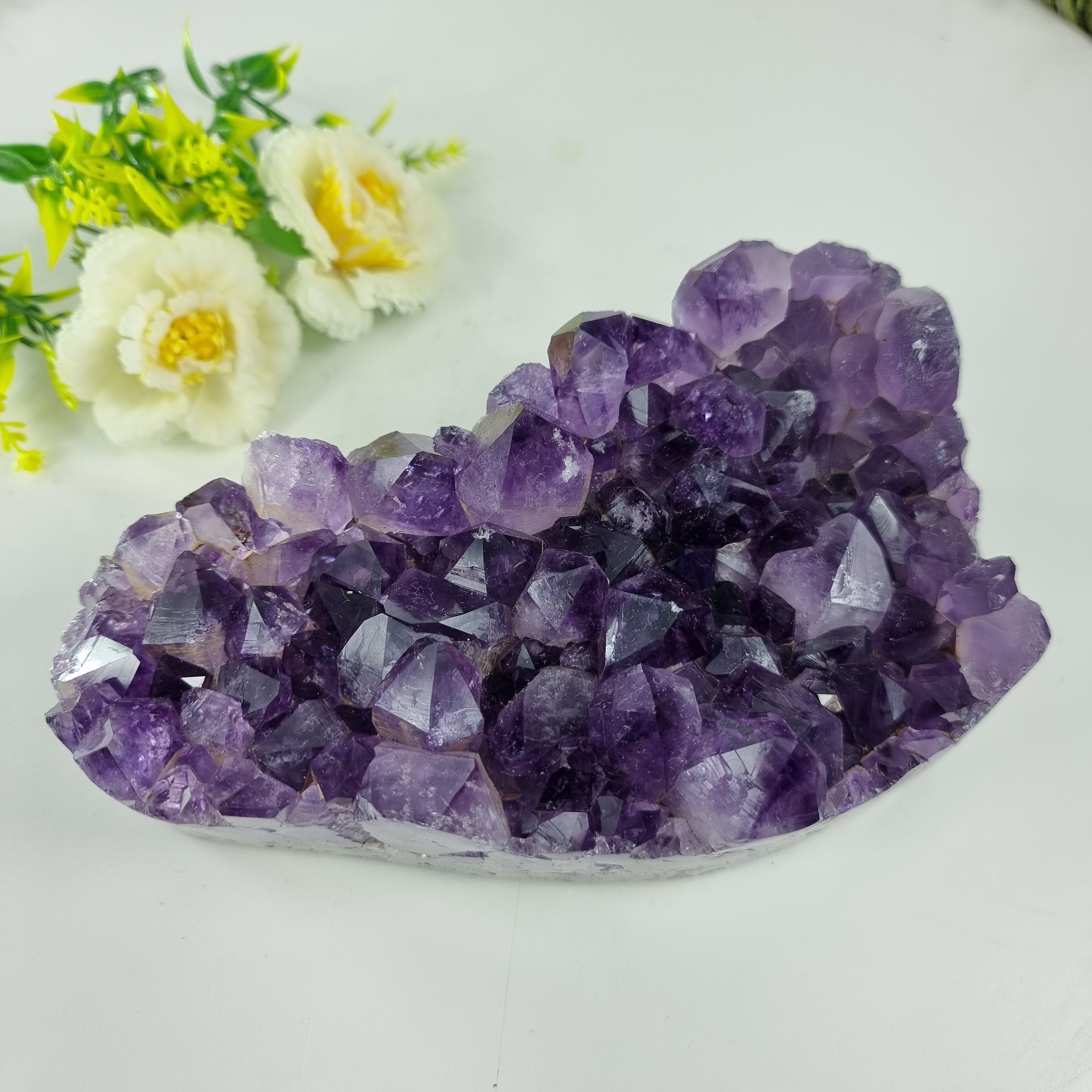 Druzy Amethyst with Violet Crystals weighing 1.136 Kgs, Energy, Beauty, and Sophistication
