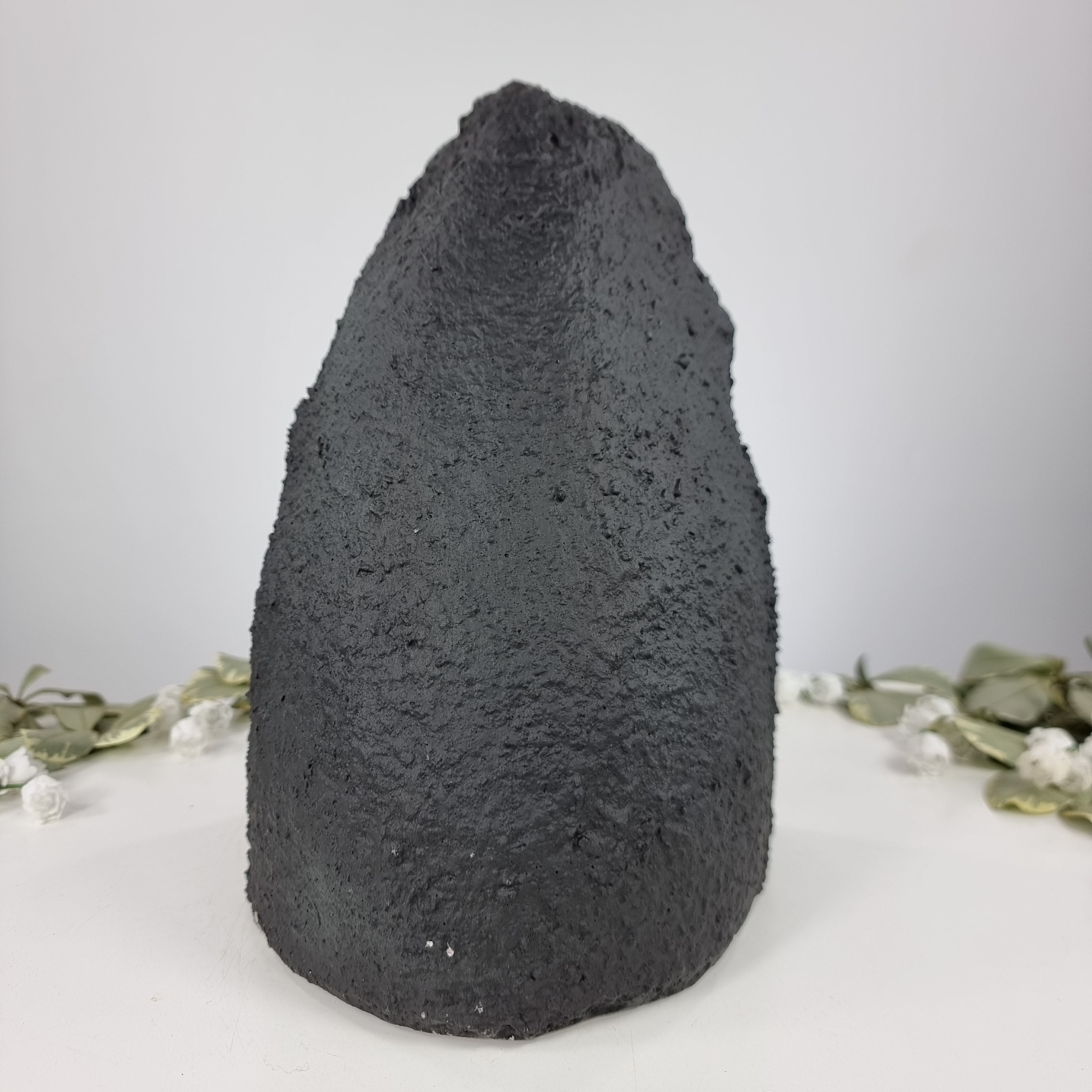 Capilla en Amatista Bruta Drusa - Geoda de Amatista 4,95 Kgs, Energía, Belleza y Sofisticación