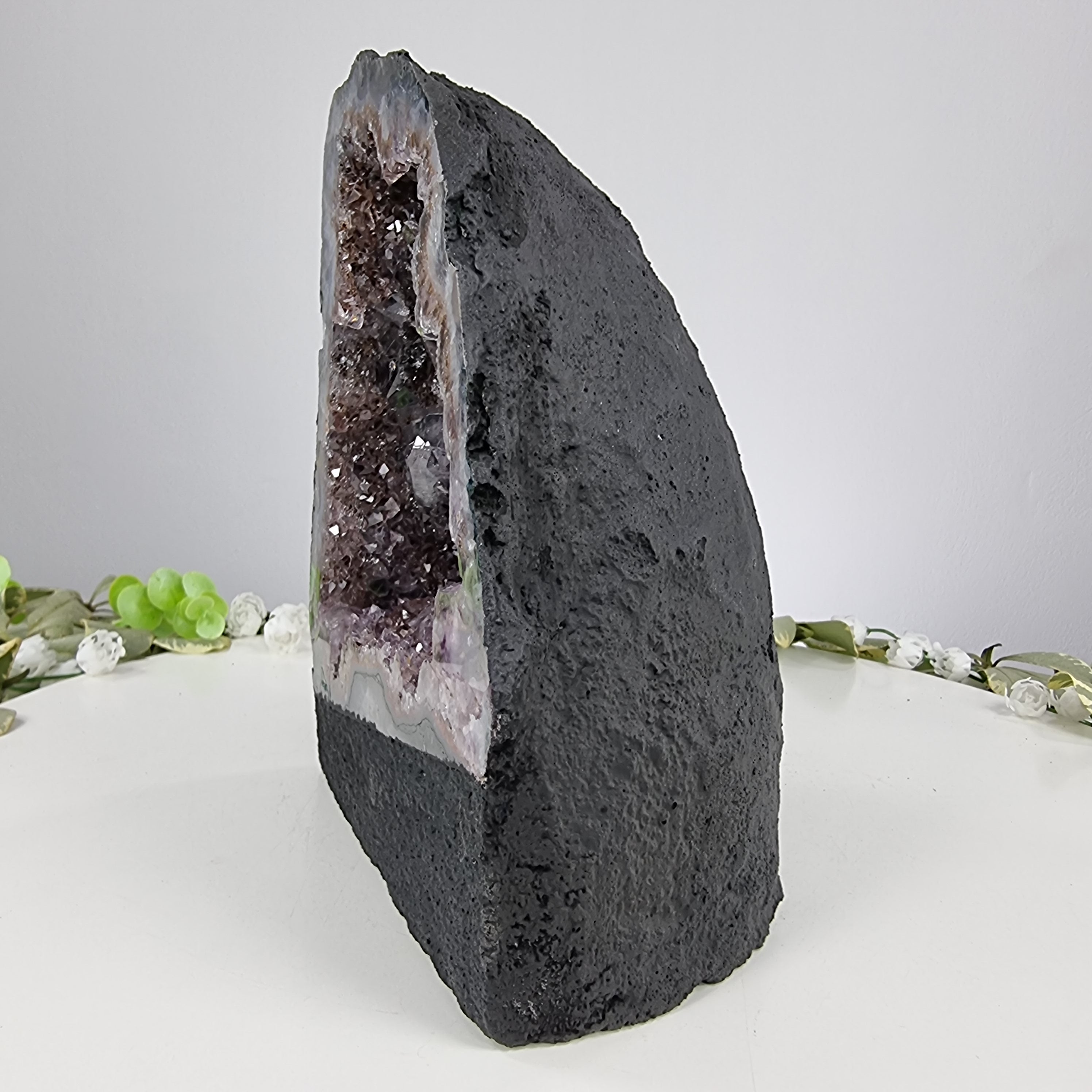 Rough Druzy Amethyst Chapel - Amethyst Geode 2.80 Kgs, Energy, Beauty and Sophistication