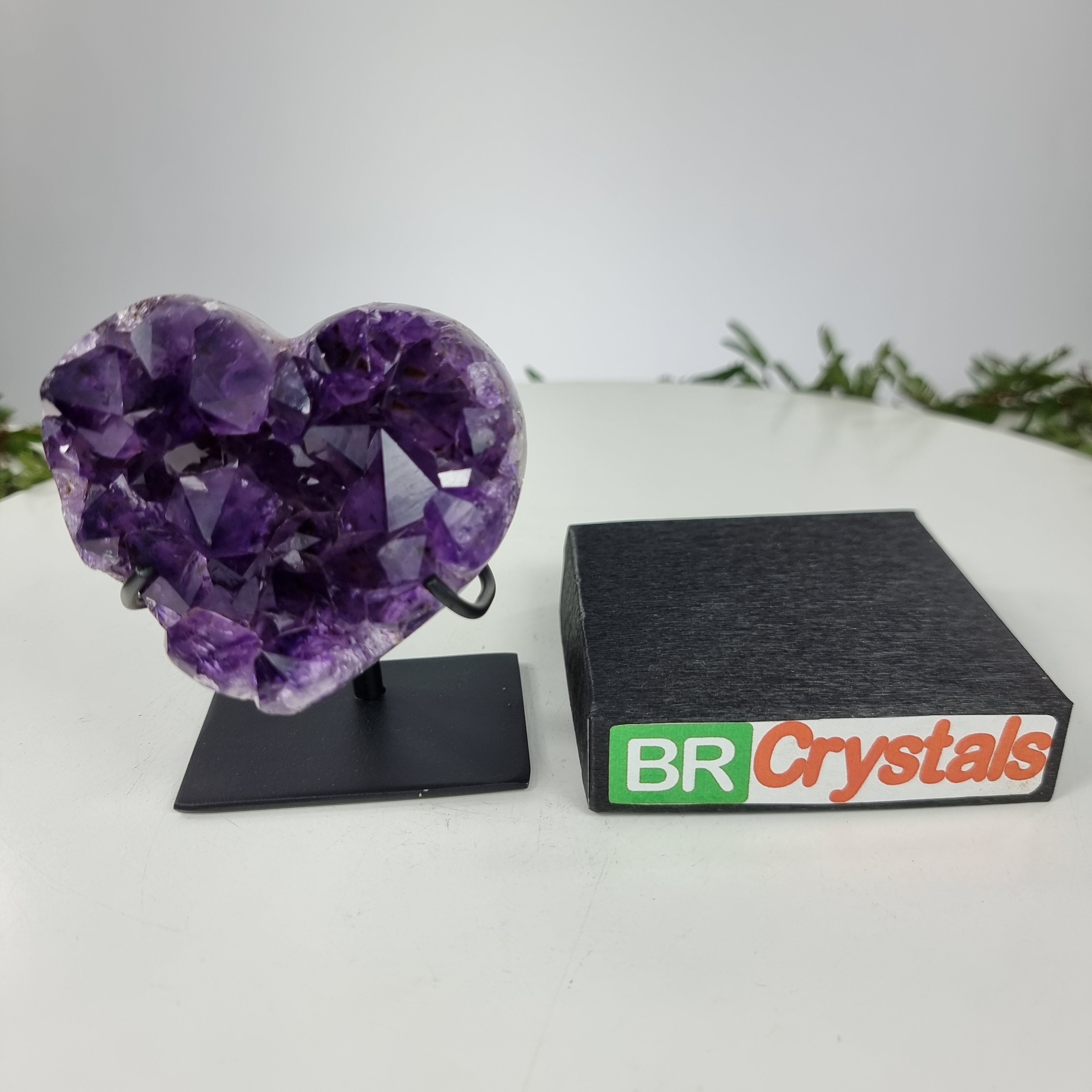 Corazón de Amatista Especial | Peso 0,45 Kgs, Altura 11 cm | Energía, Belleza y Sofisticación